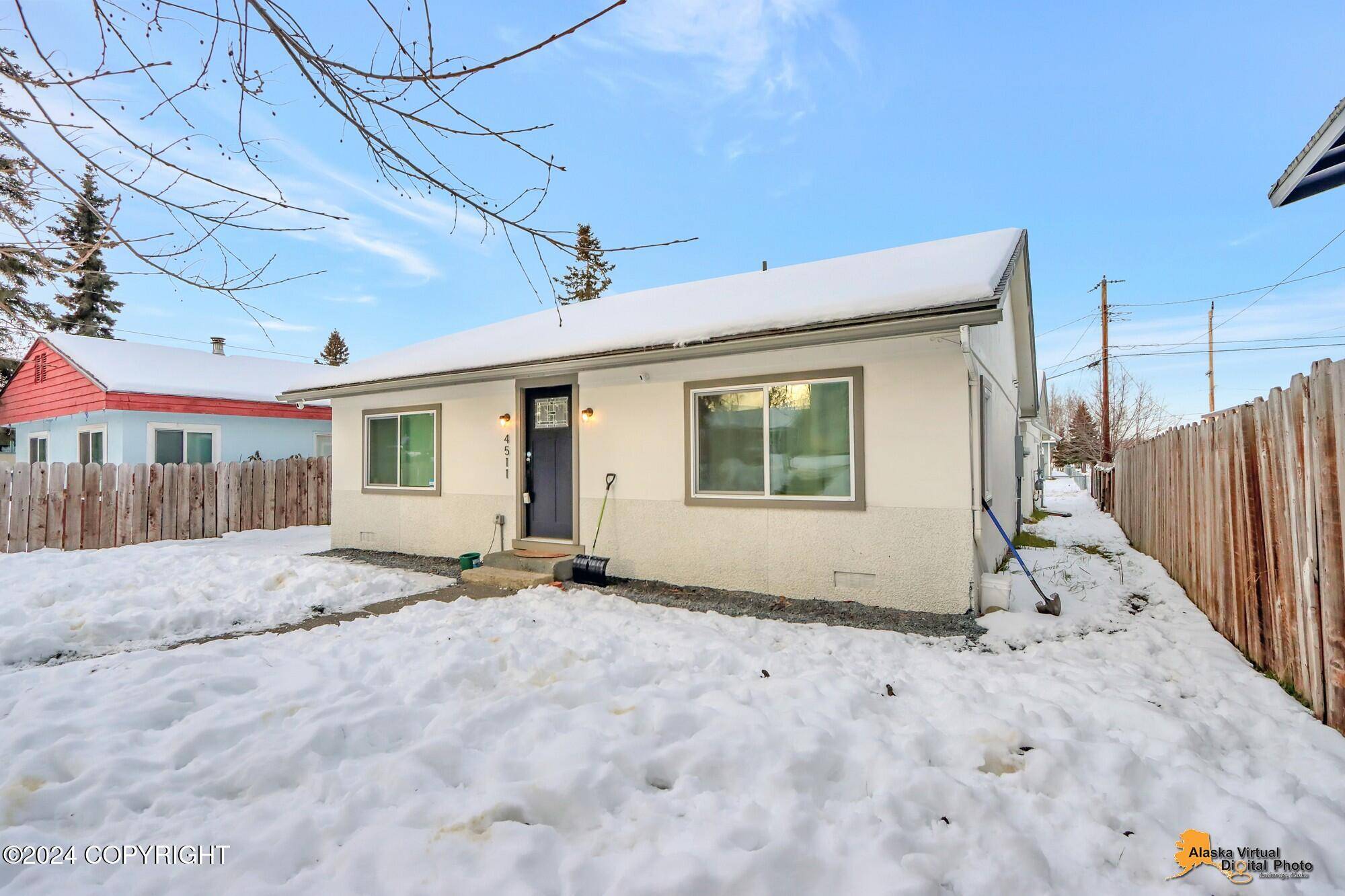 Anchorage, AK 99508,4511 Klondike CT