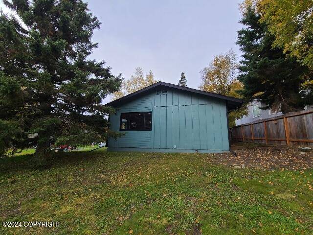 Anchorage, AK 99502,4351 Edinburgh DR