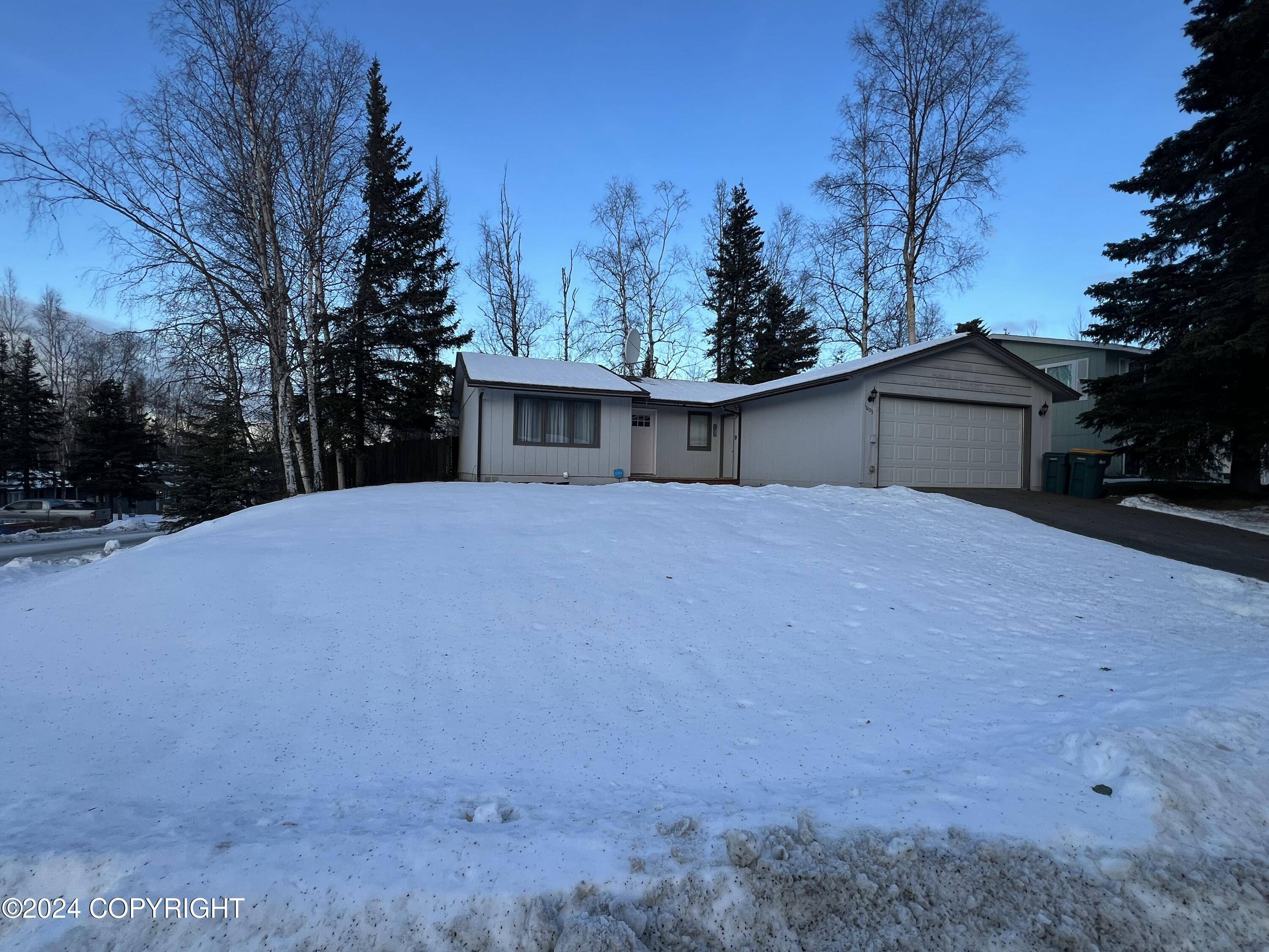 Eagle River, AK 99577,16103 Mammoth CT