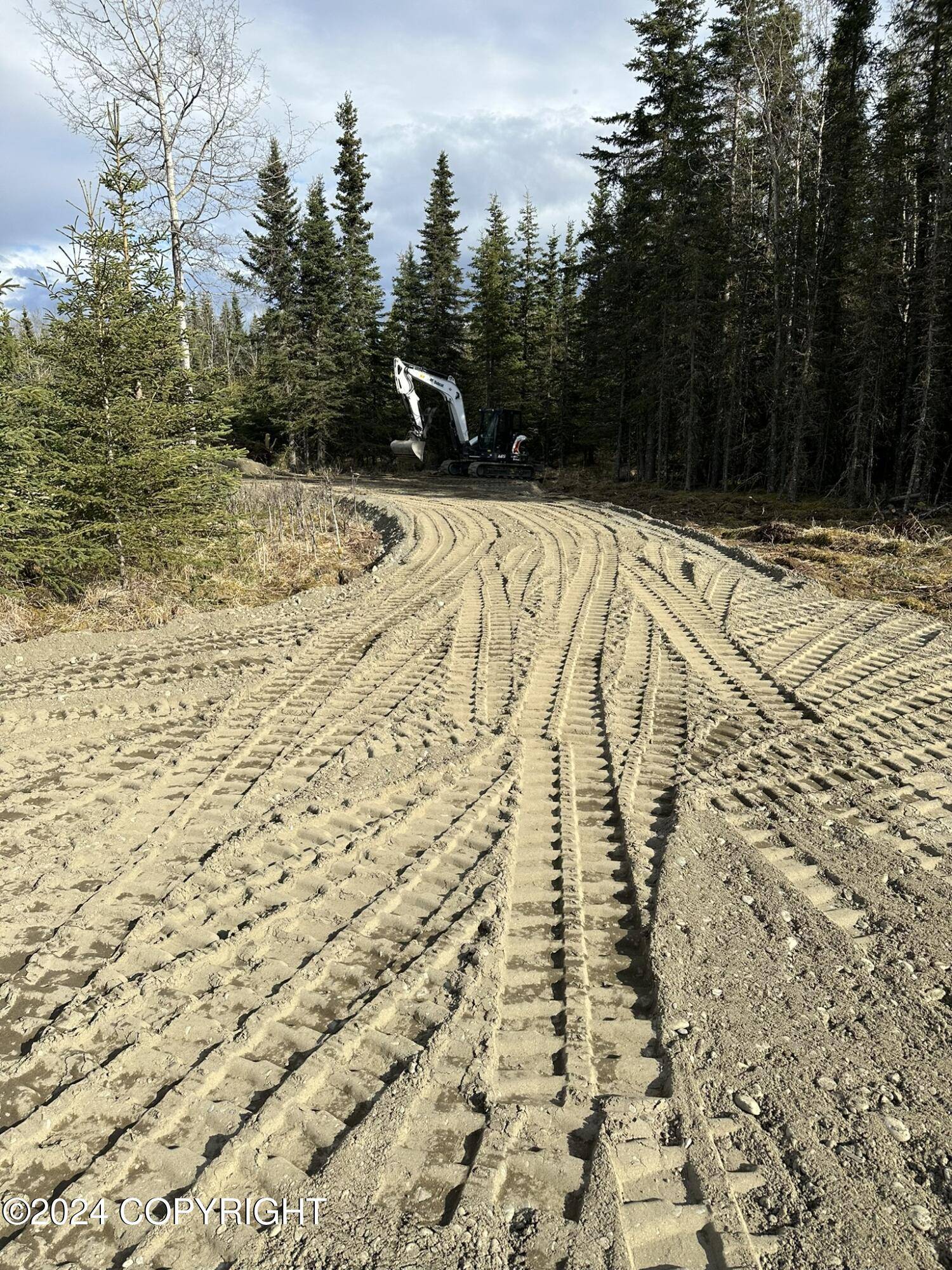 Kasilof, AK 99610,53837 Tri RD