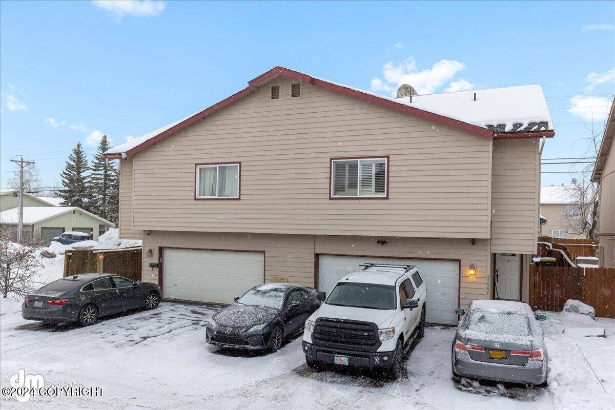 Anchorage, AK 99504,7644 Melody Commons CT #10