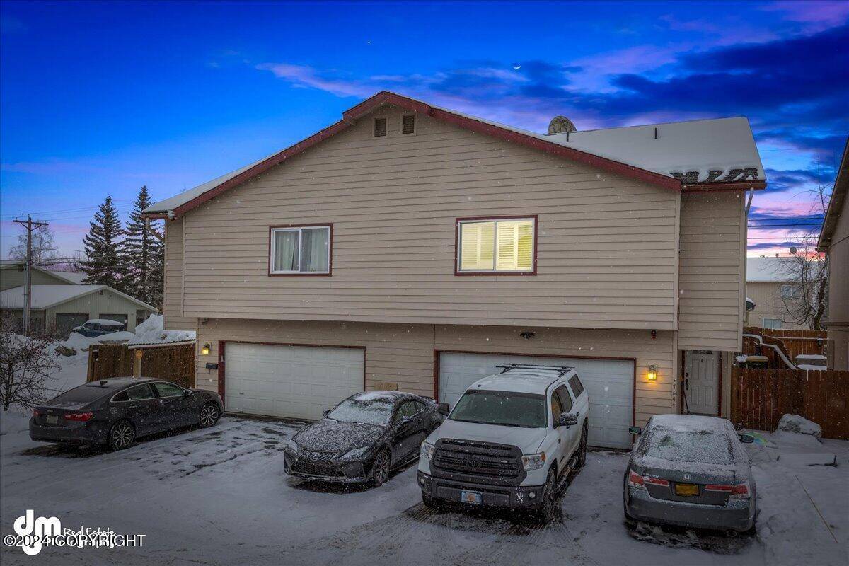 Anchorage, AK 99504,7644 Melody Commons CT #10