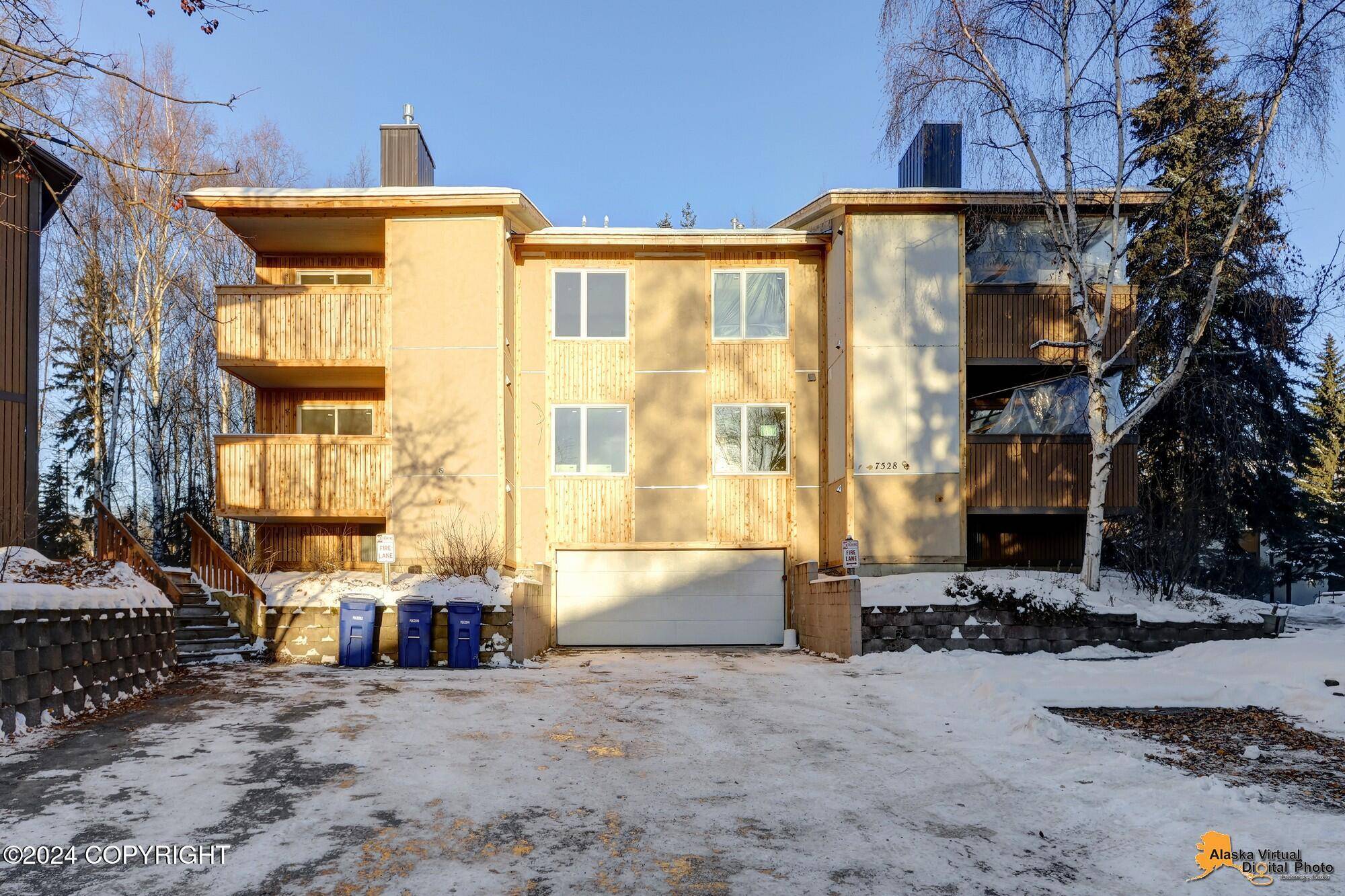 Anchorage, AK 99518,7530 Foxridge WAY #9A