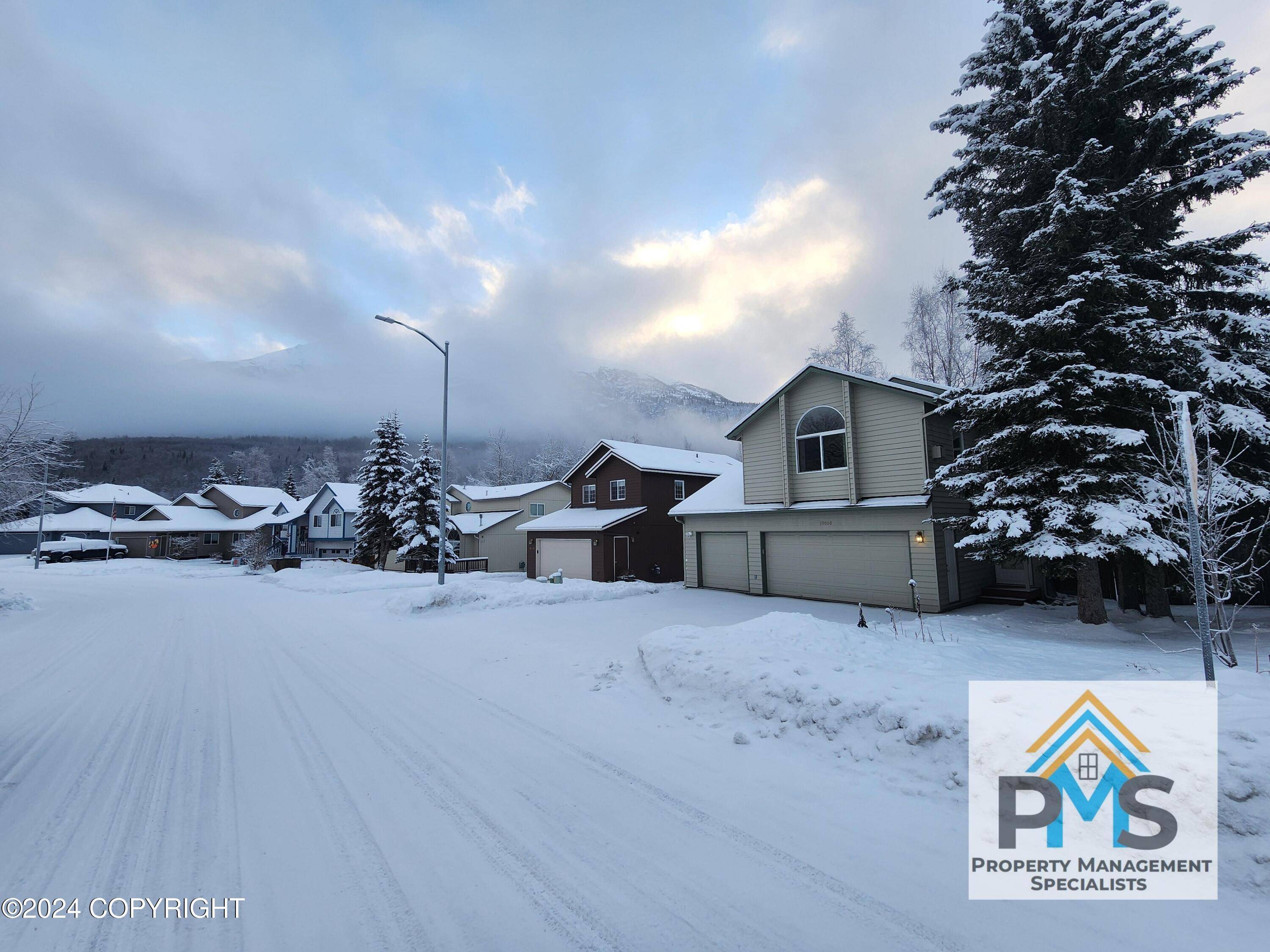 Eagle River, AK 99577,19008 Mountain Point CIR