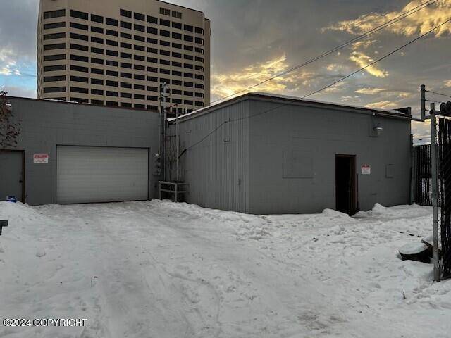 Anchorage, AK 99501,425 E 5th AVE