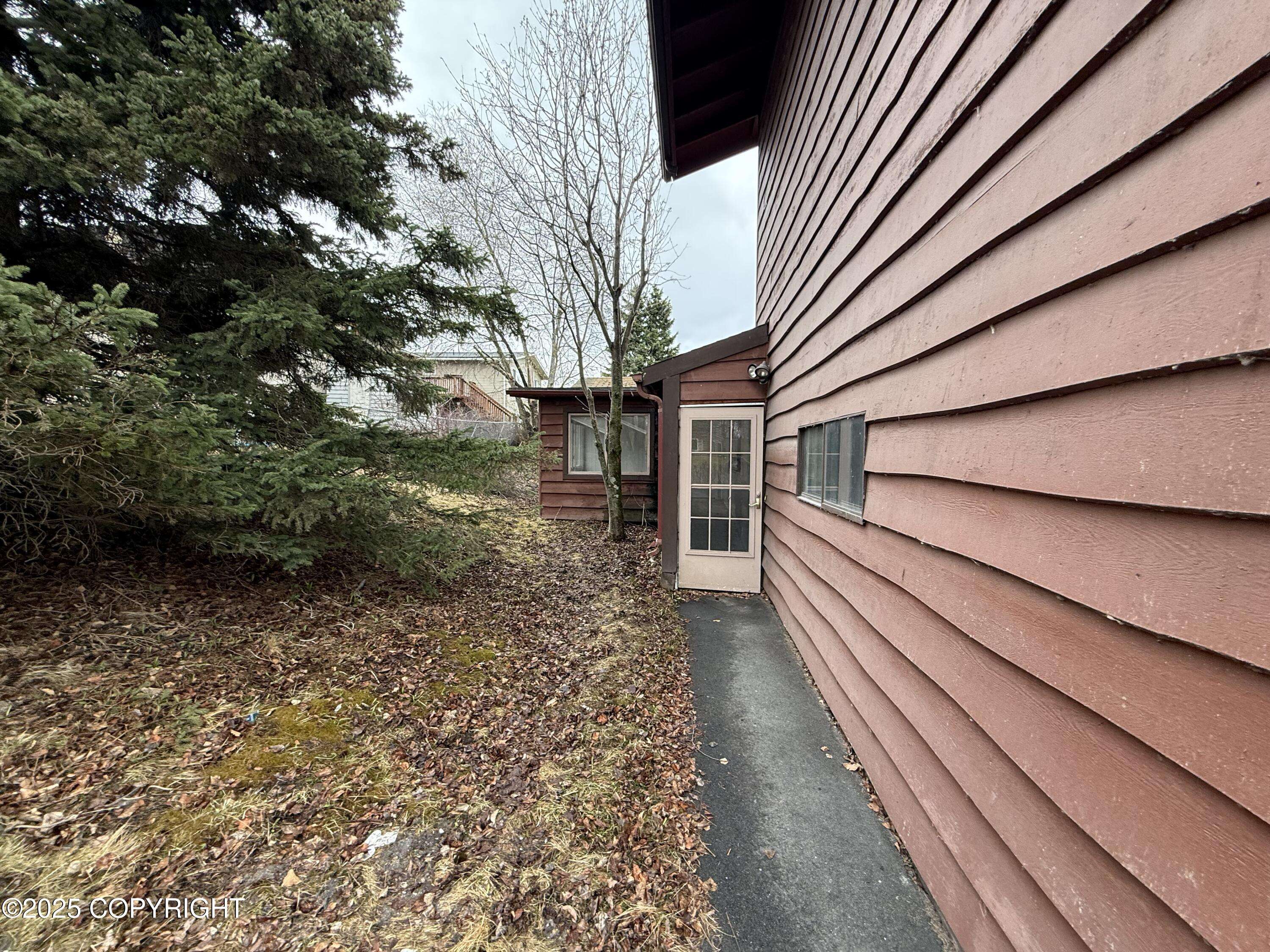 Anchorage, AK 99515,9231 Campbell TER
