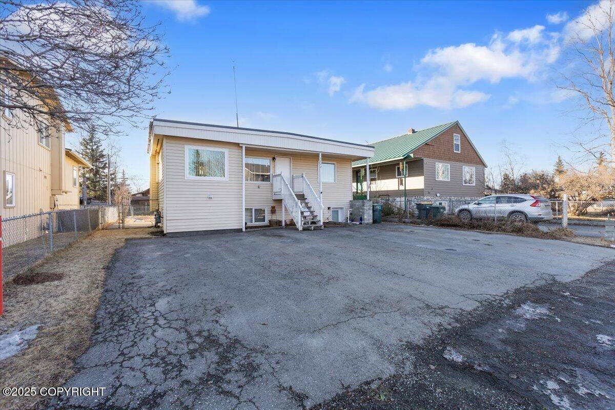 Anchorage, AK 99517,3302 Greenland DR