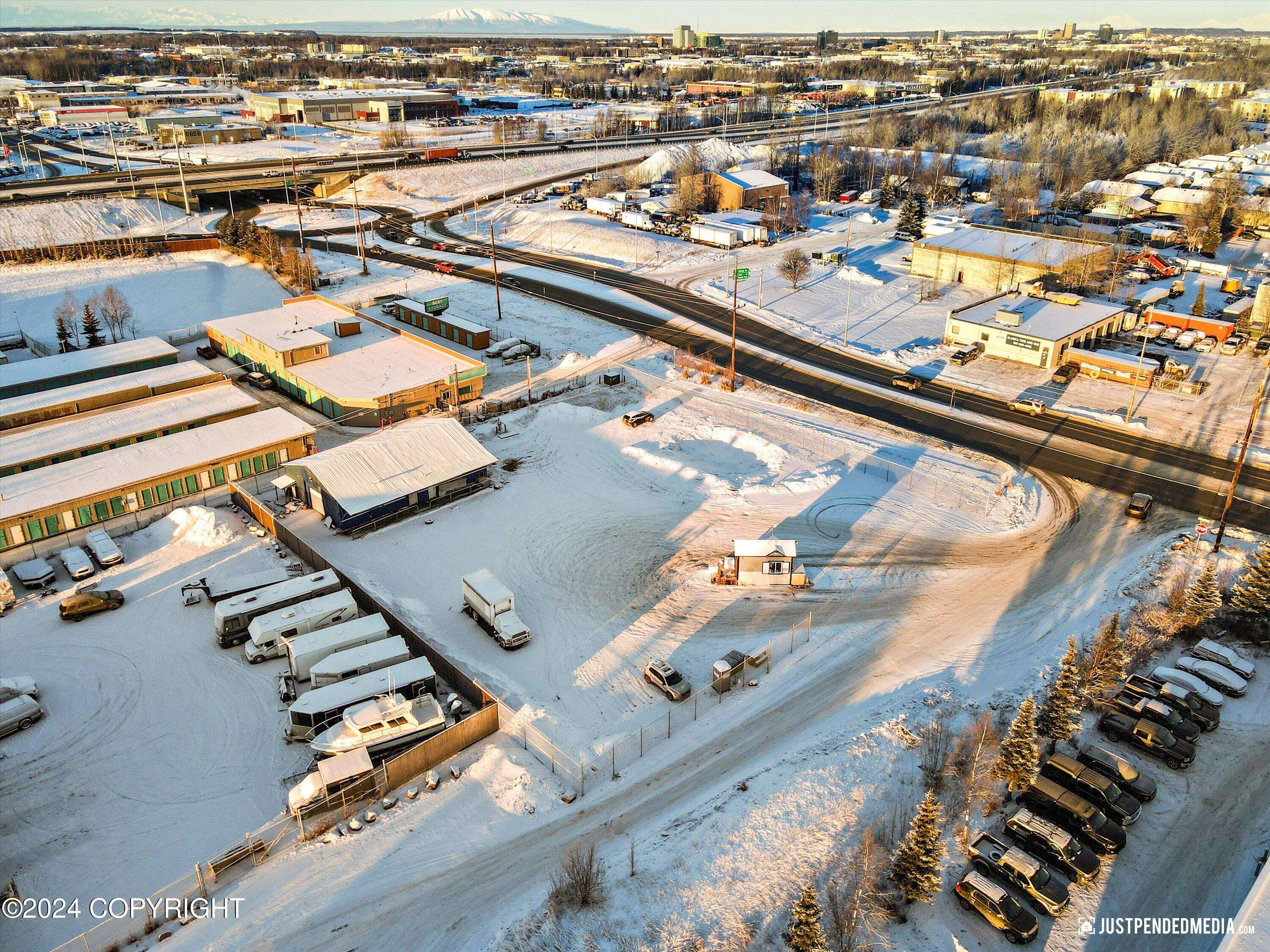 Anchorage, AK 99507,1642 E Dowling RD