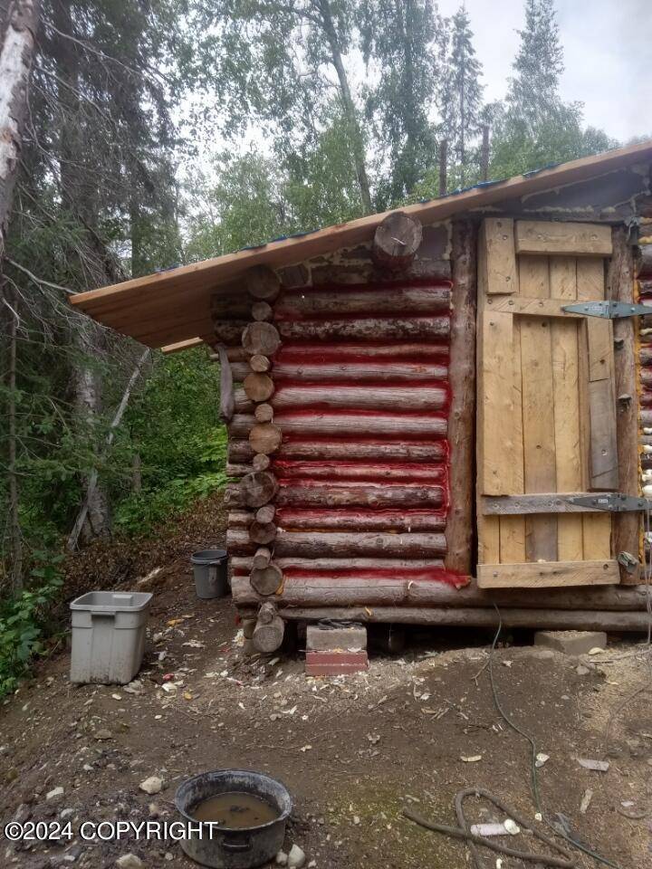 Willow, AK 99688,20229 Fishinfun RD