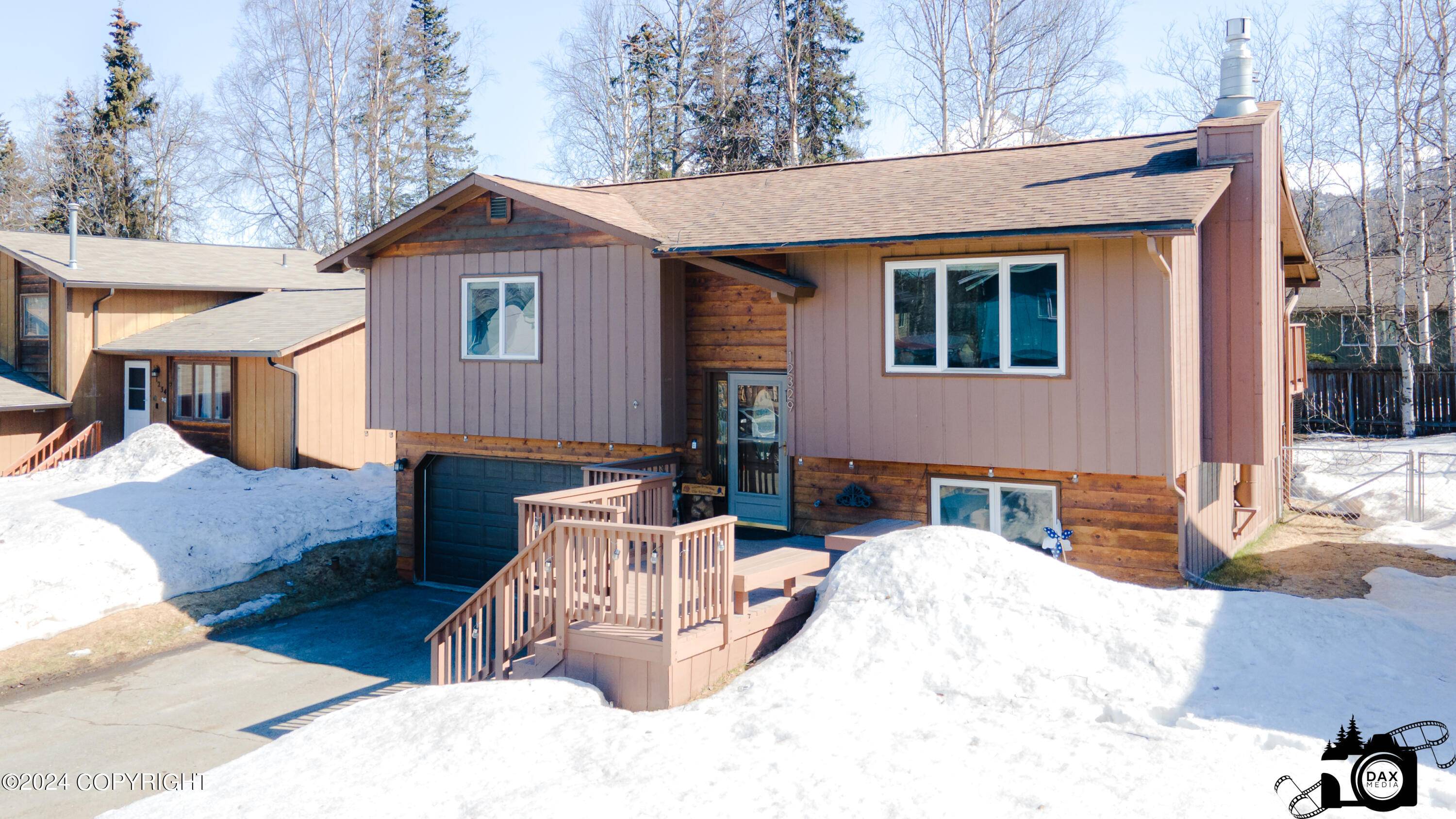 Eagle River, AK 99577,12329 Breckenridge DR