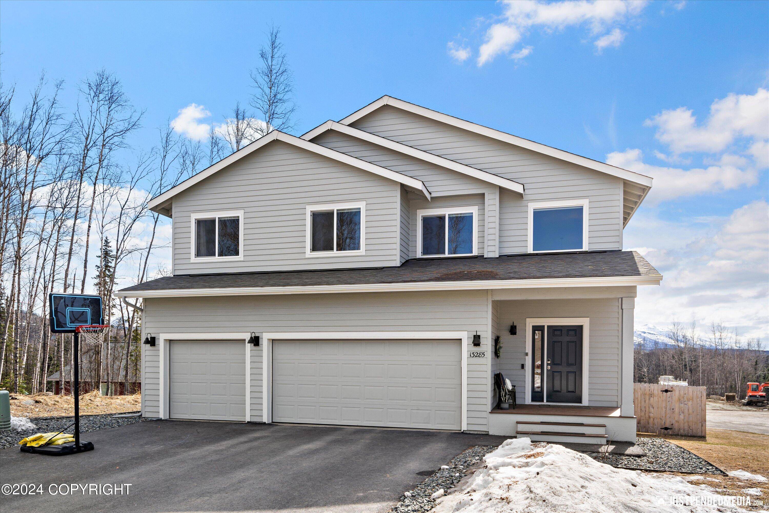 Eagle River, AK 99577,13285 Curry Ridge CIR