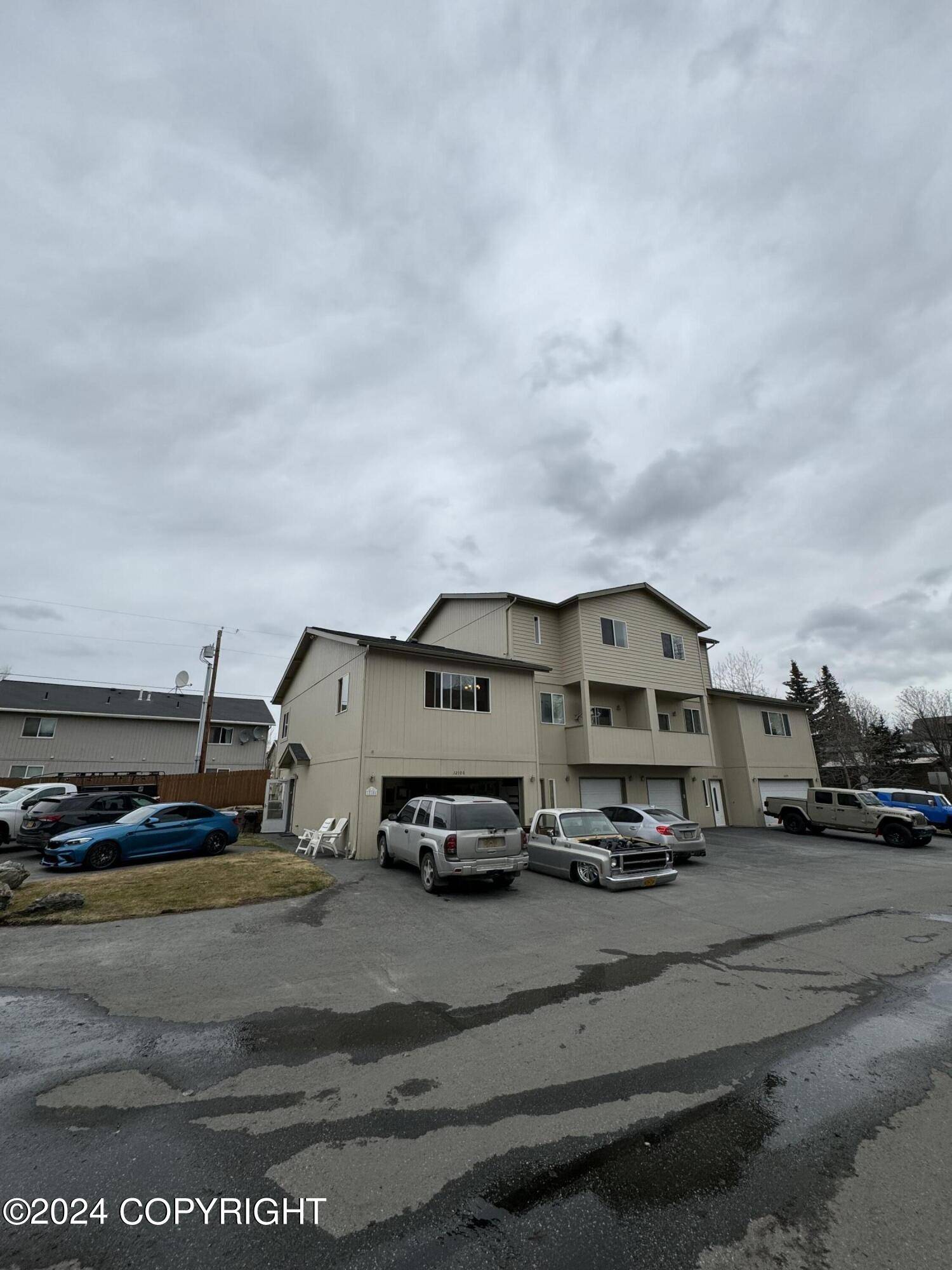 Anchorage, AK 99515,12106 Lucille LN #1