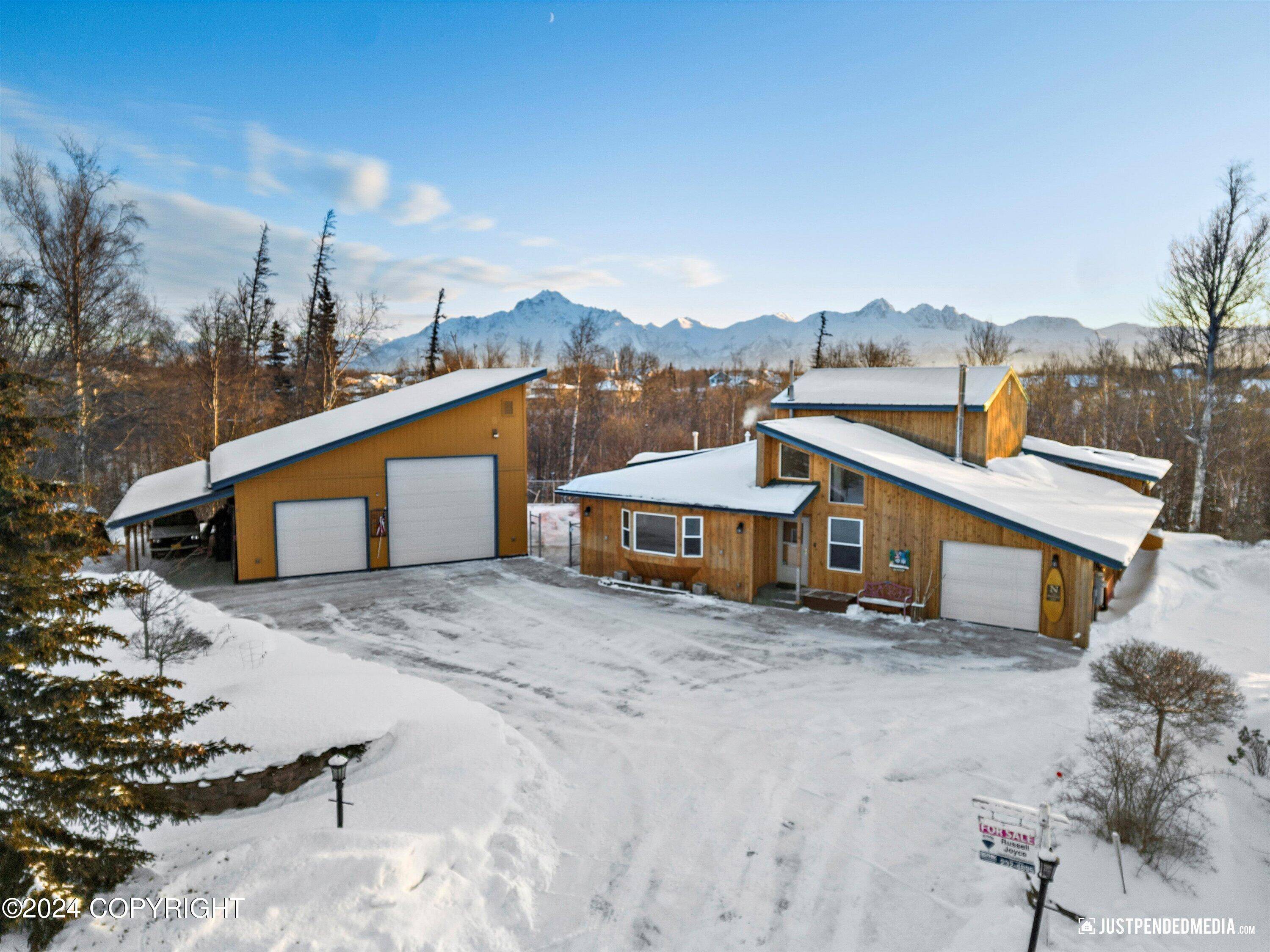 Palmer, AK 99645,3005 N Polar LN