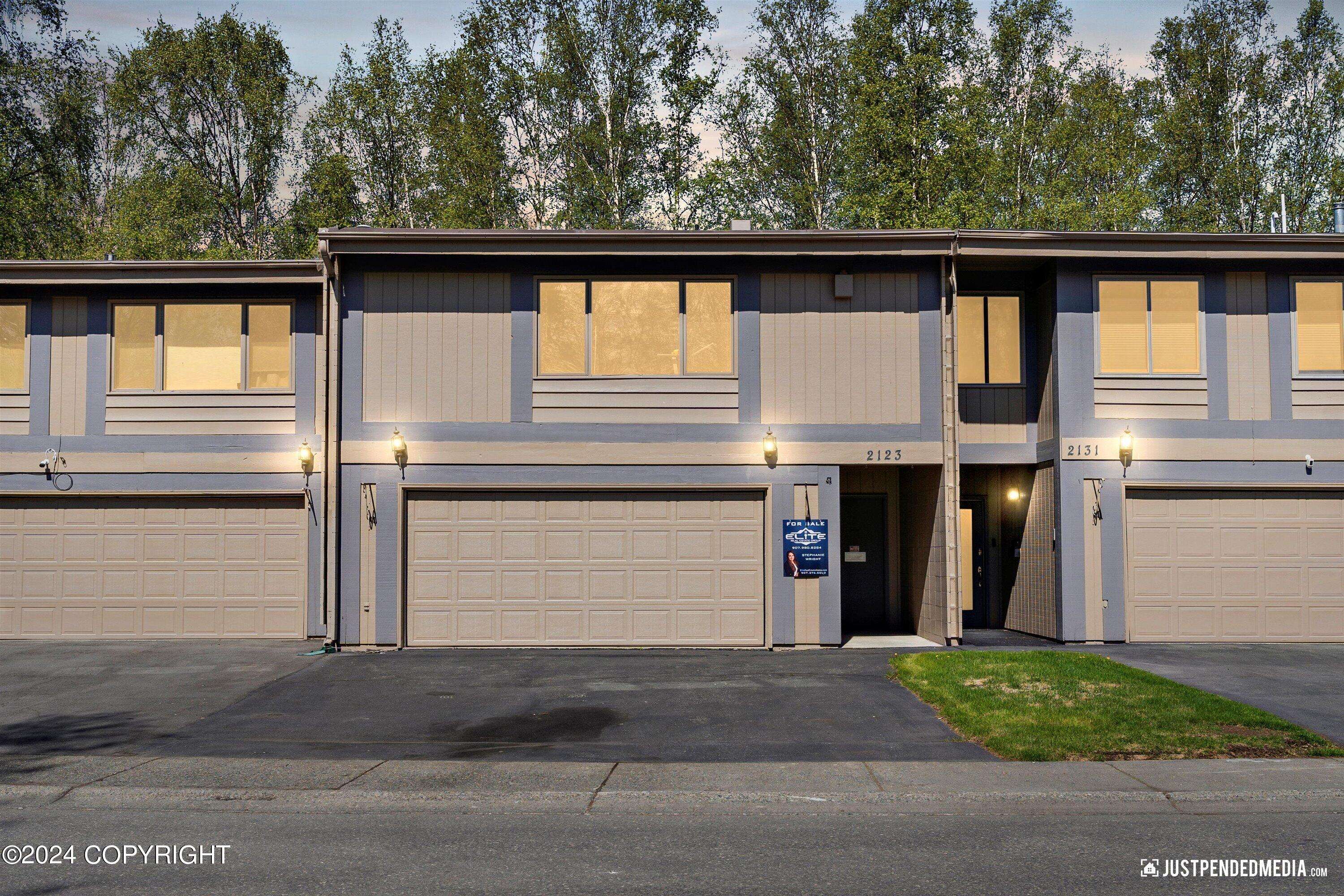 Anchorage, AK 99508,2123 Crataegus AVE