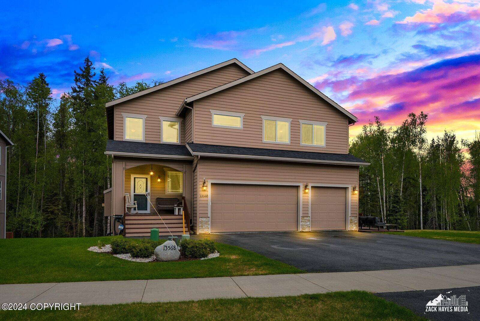 Eagle River, AK 99577,13568 Charmley CIR