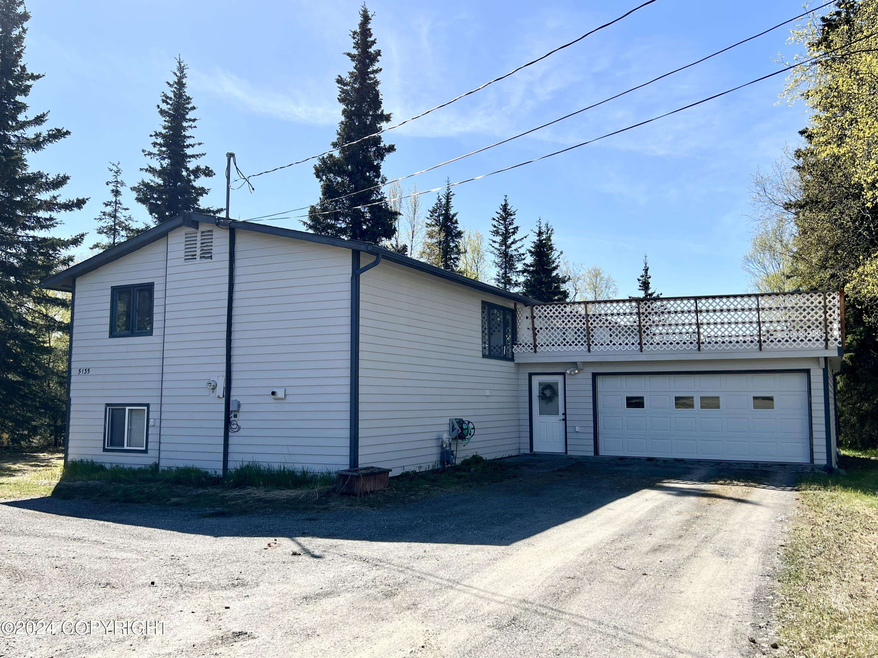 Anchorage, AK 99516,5135 Huffman RD