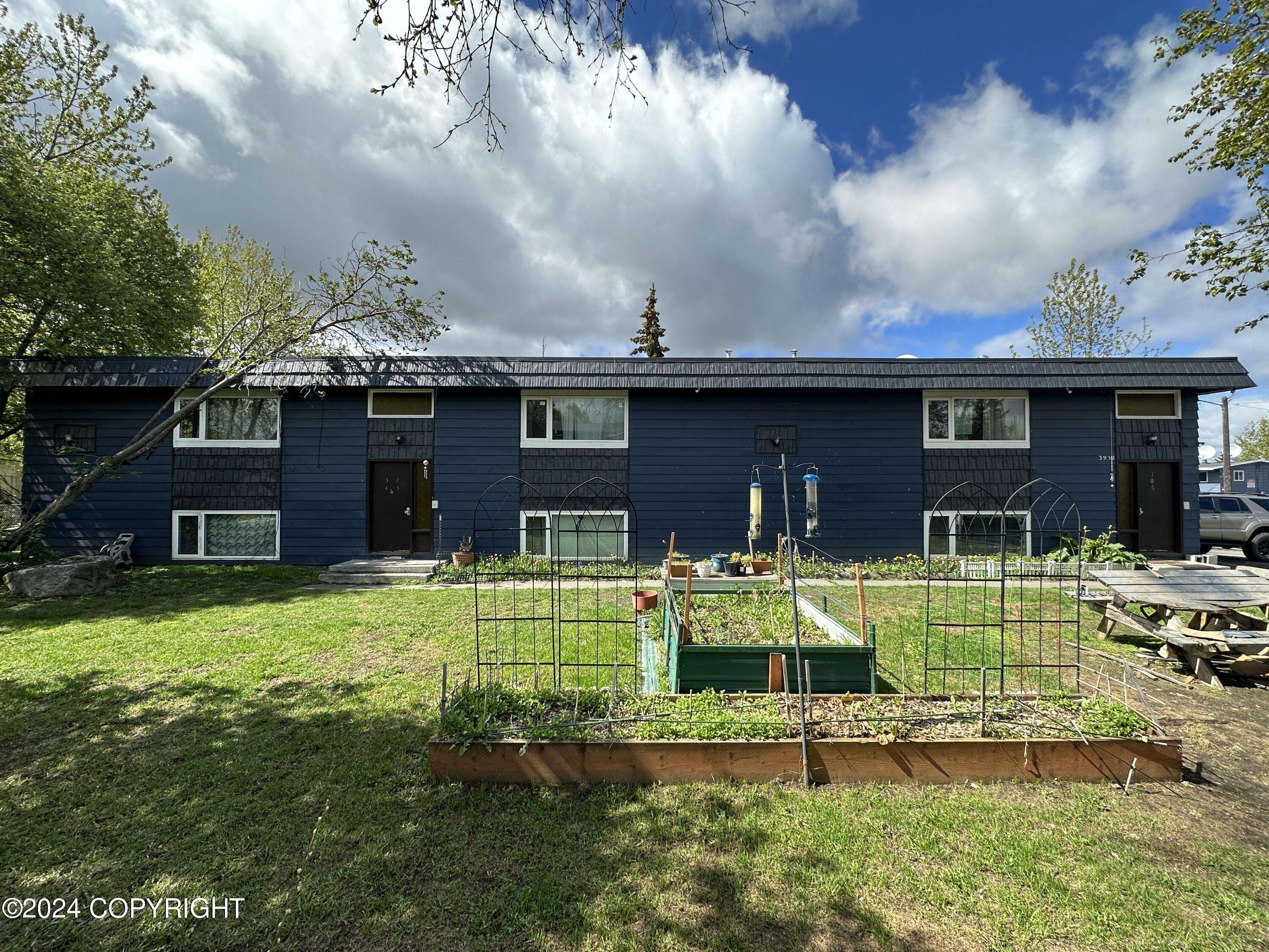 Anchorage, AK 99508,3932 E 9th AVE
