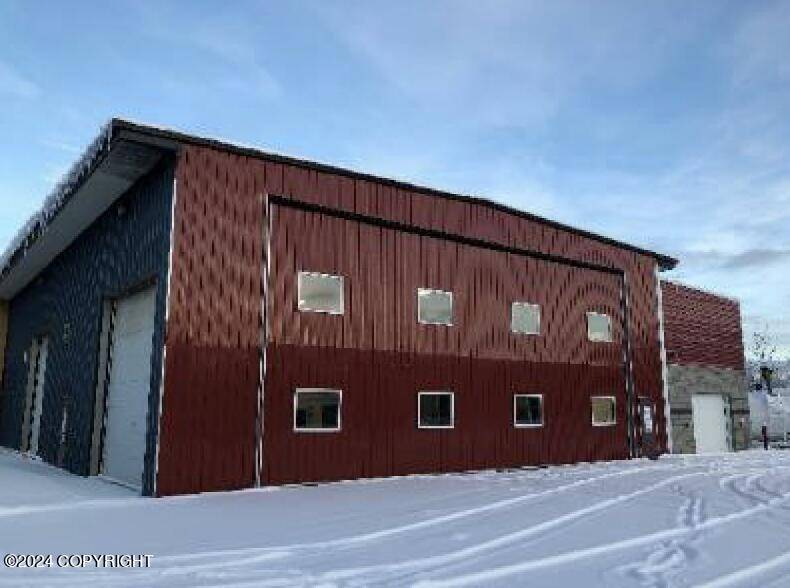 Palmer, AK 99645,1415 N Local 302 RD