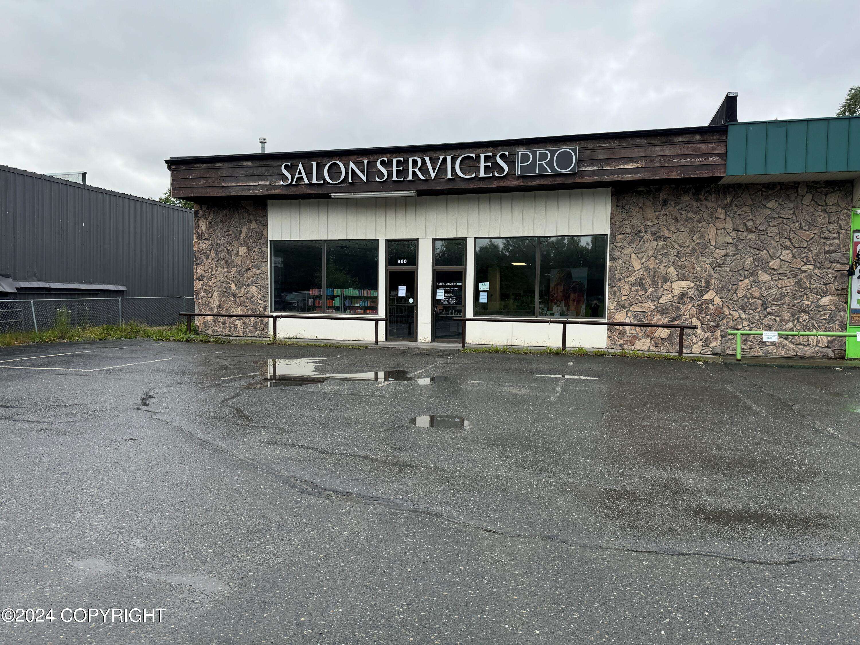 Anchorage, AK 99518,900 W International Airport RD