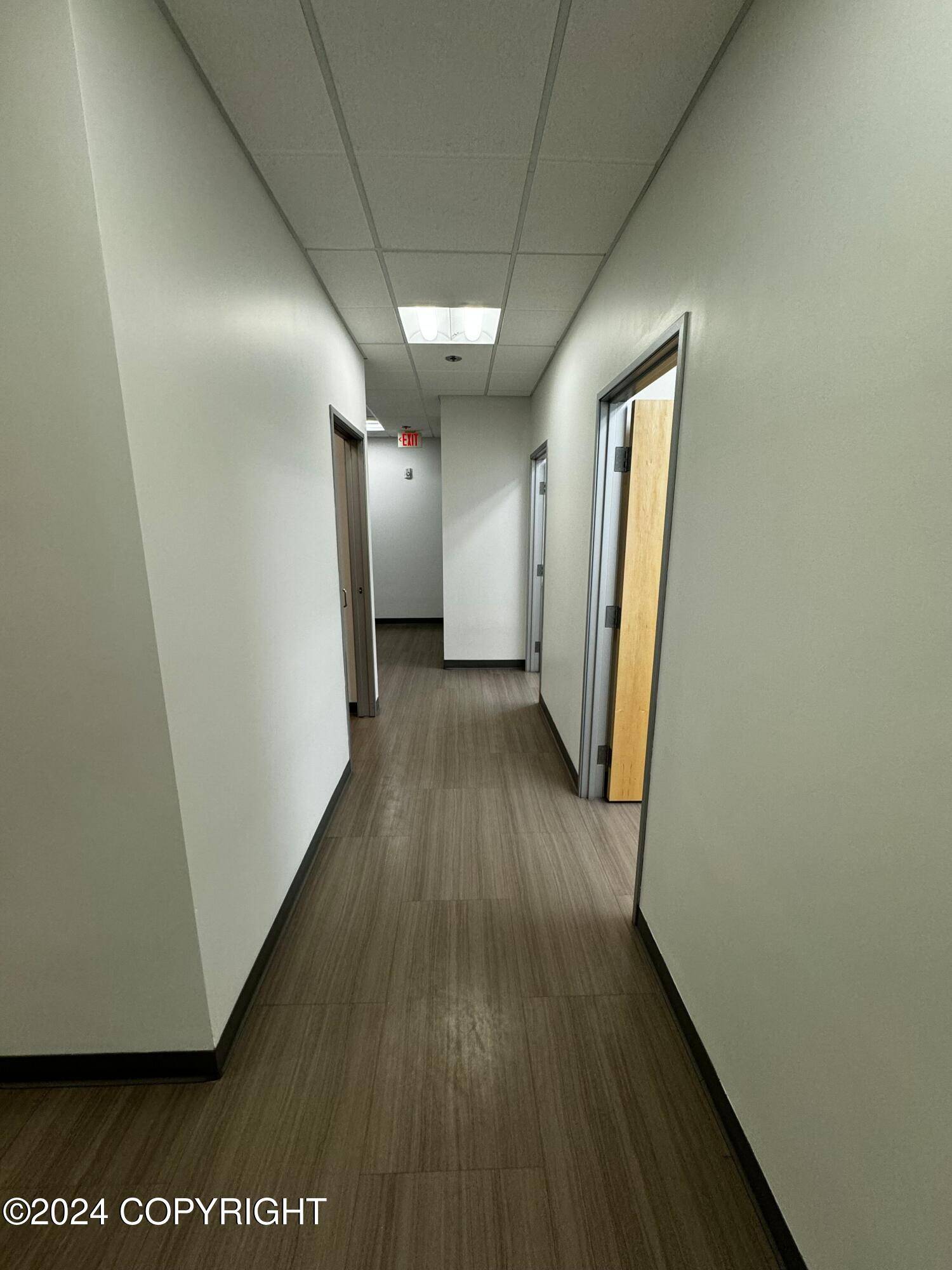 Anchorage, AK 99508,2925 Debarr RD #150