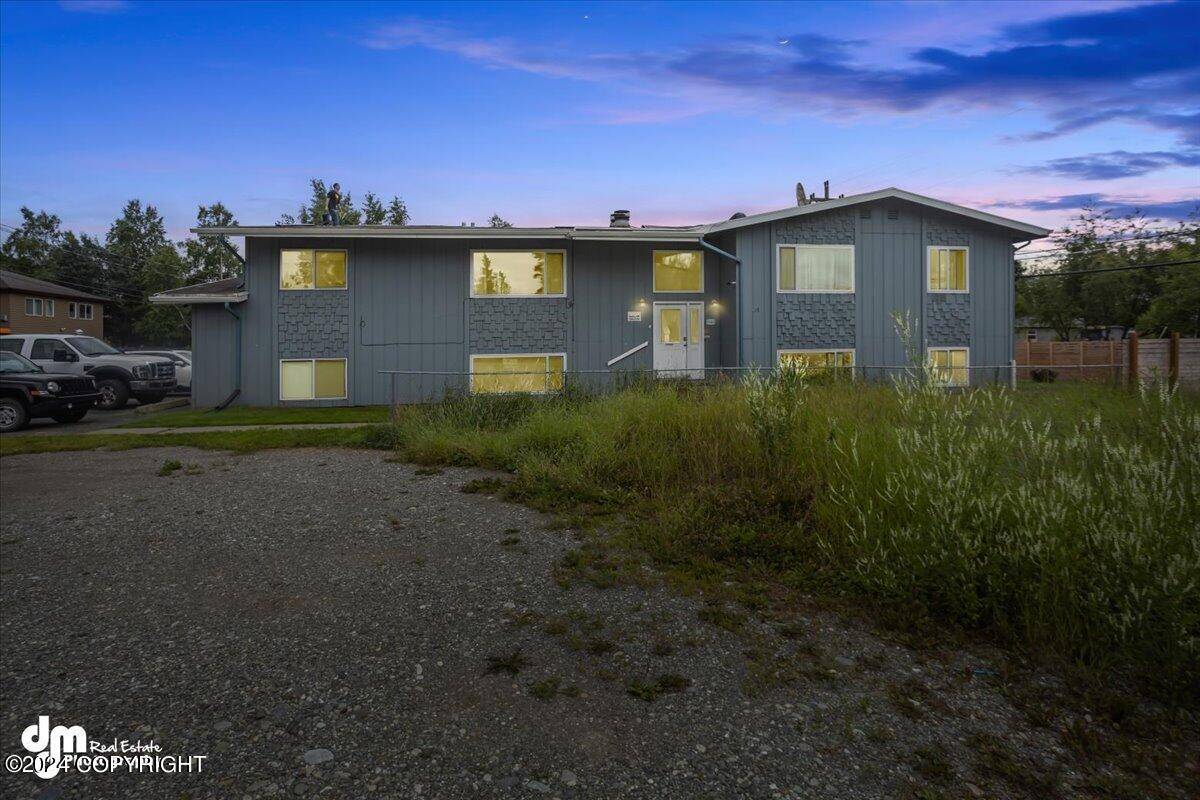 Anchorage, AK 99501,1103 Karluk ST