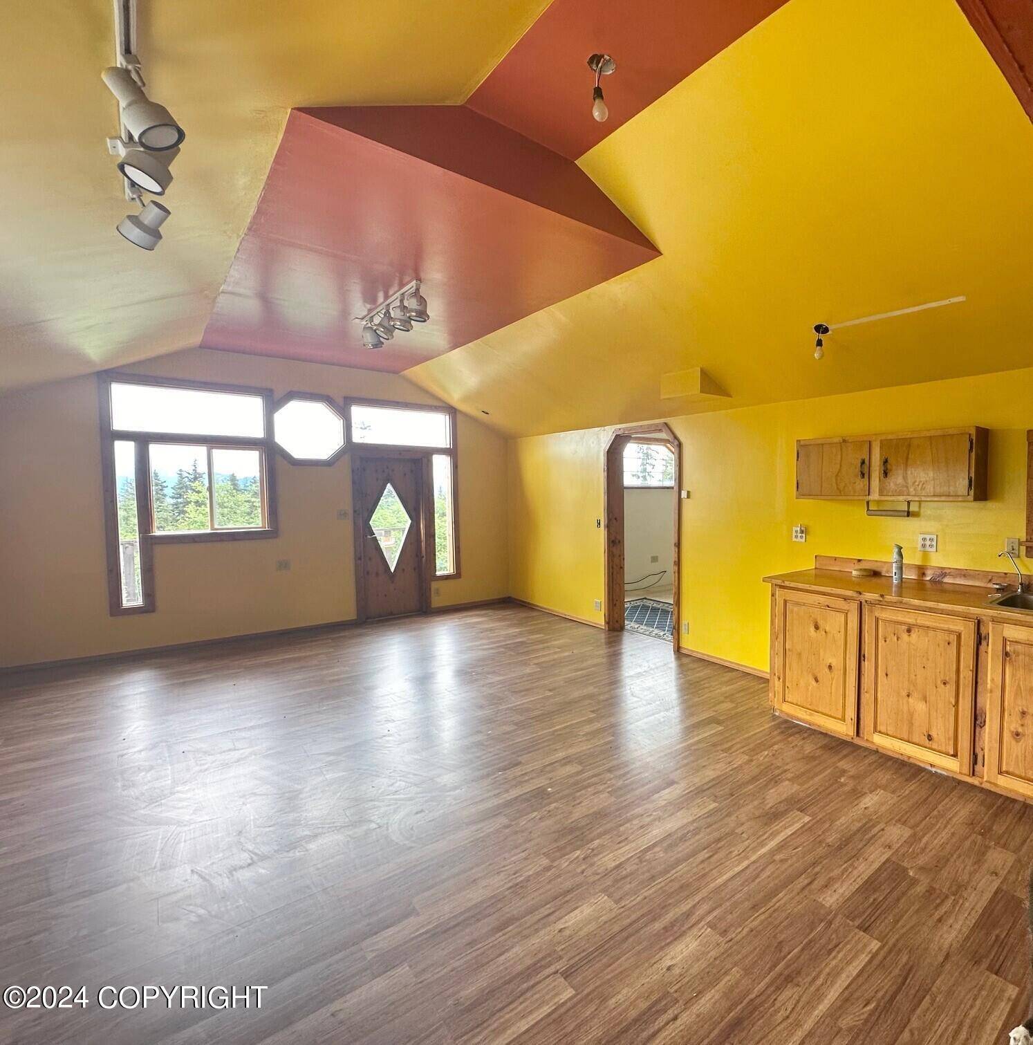 Homer, AK 99603,55220 Benjamin AVE