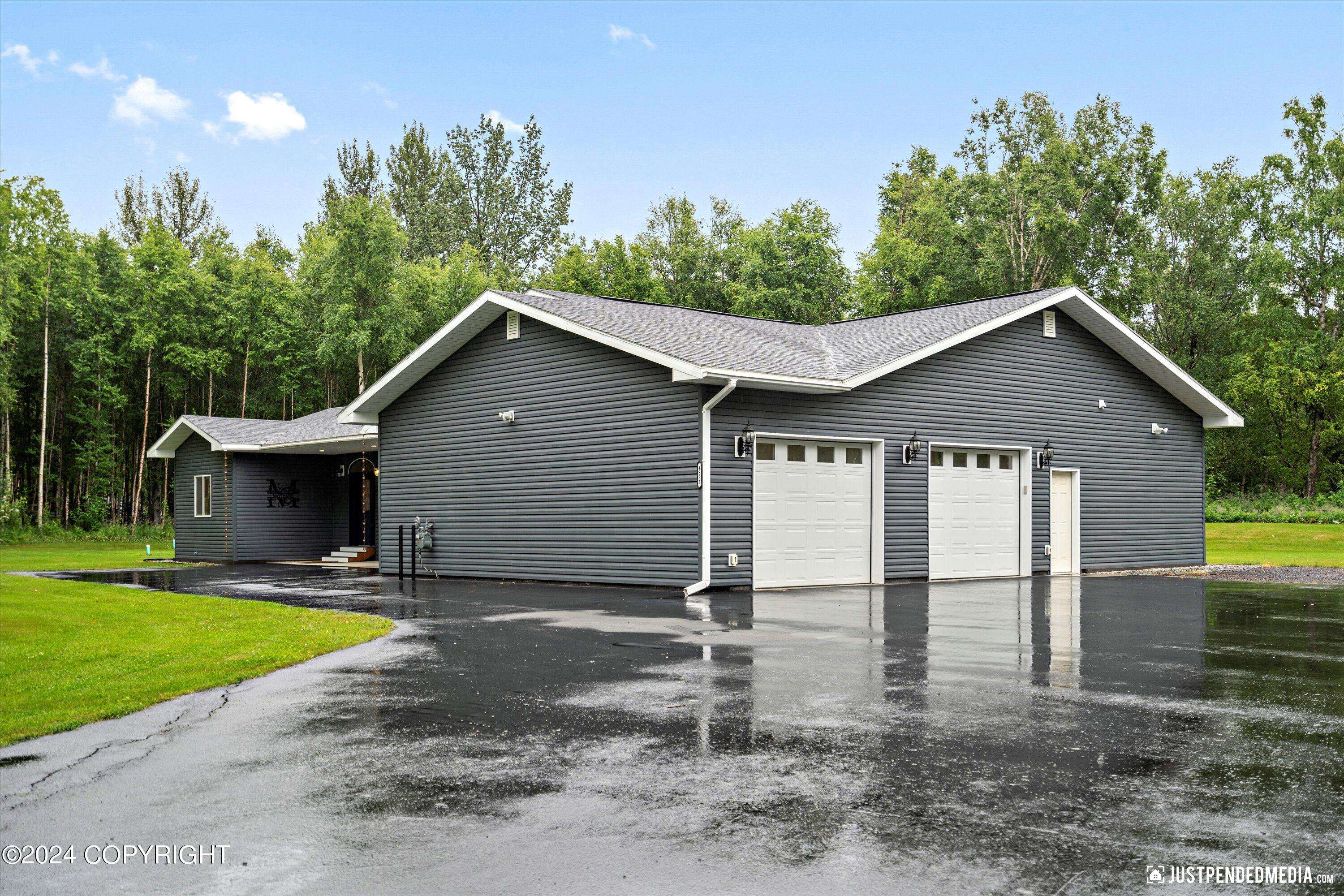 Palmer, AK 99645,4853 N Riverstone CIR