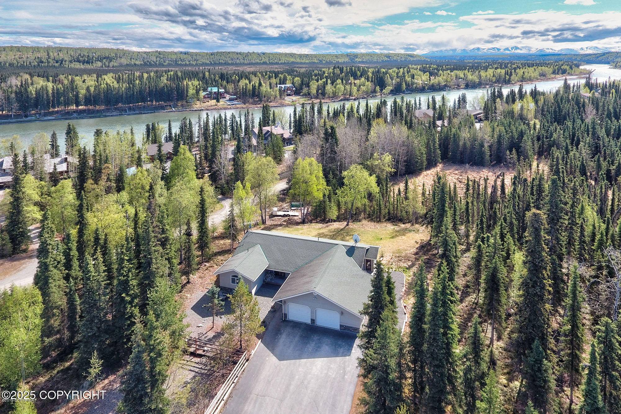 Soldotna, AK 99669,34120 Snow LN