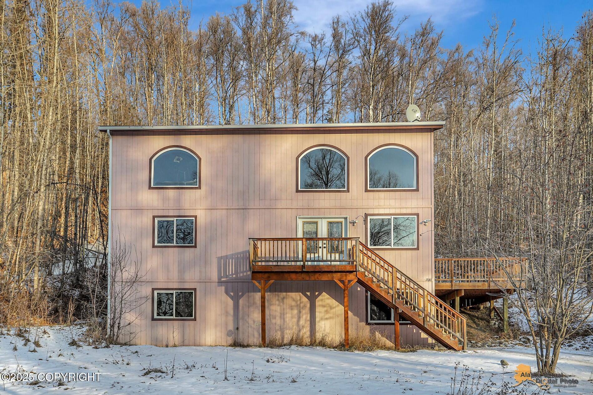 Wasilla, AK 99623,7055 Bogle Bluff DR