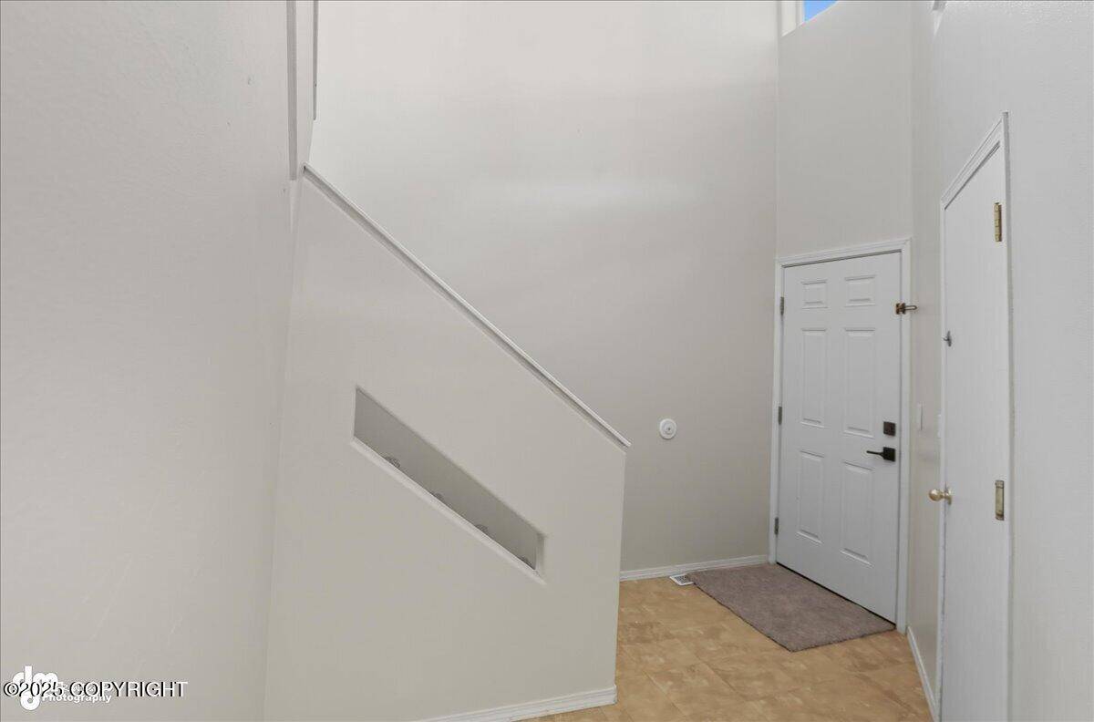 Eagle River, AK 99577,12150 Copper Mountain DR