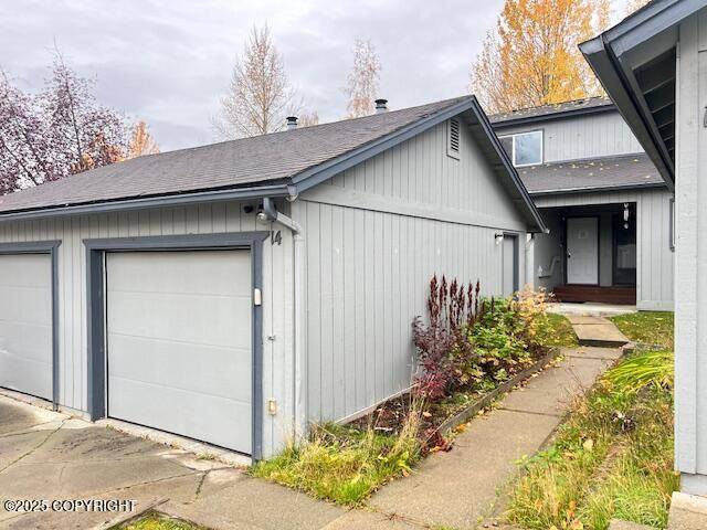 Anchorage, AK 99507,4610 Piper ST 14