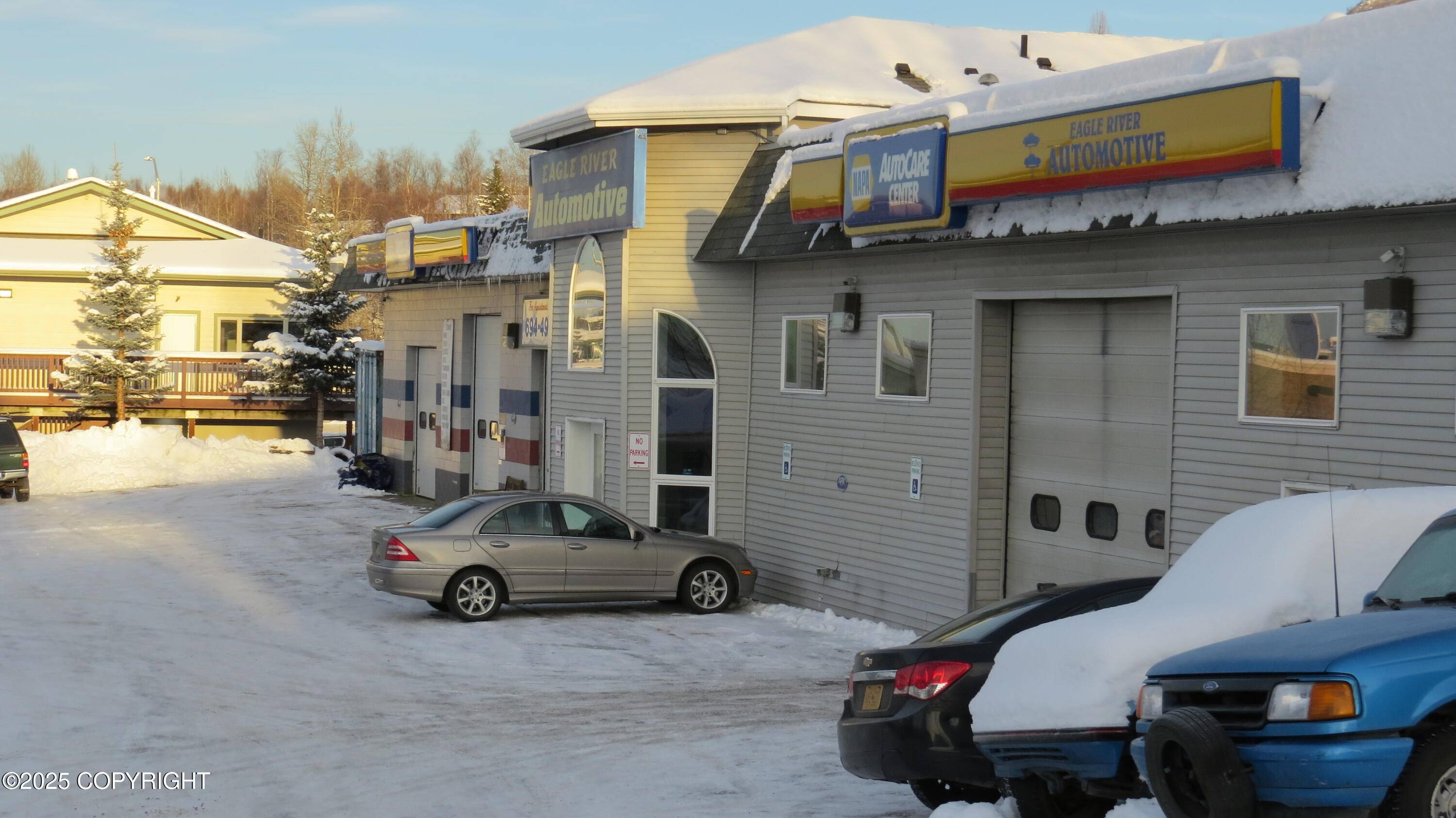 Eagle River, AK 99577,16907 Hanson DR