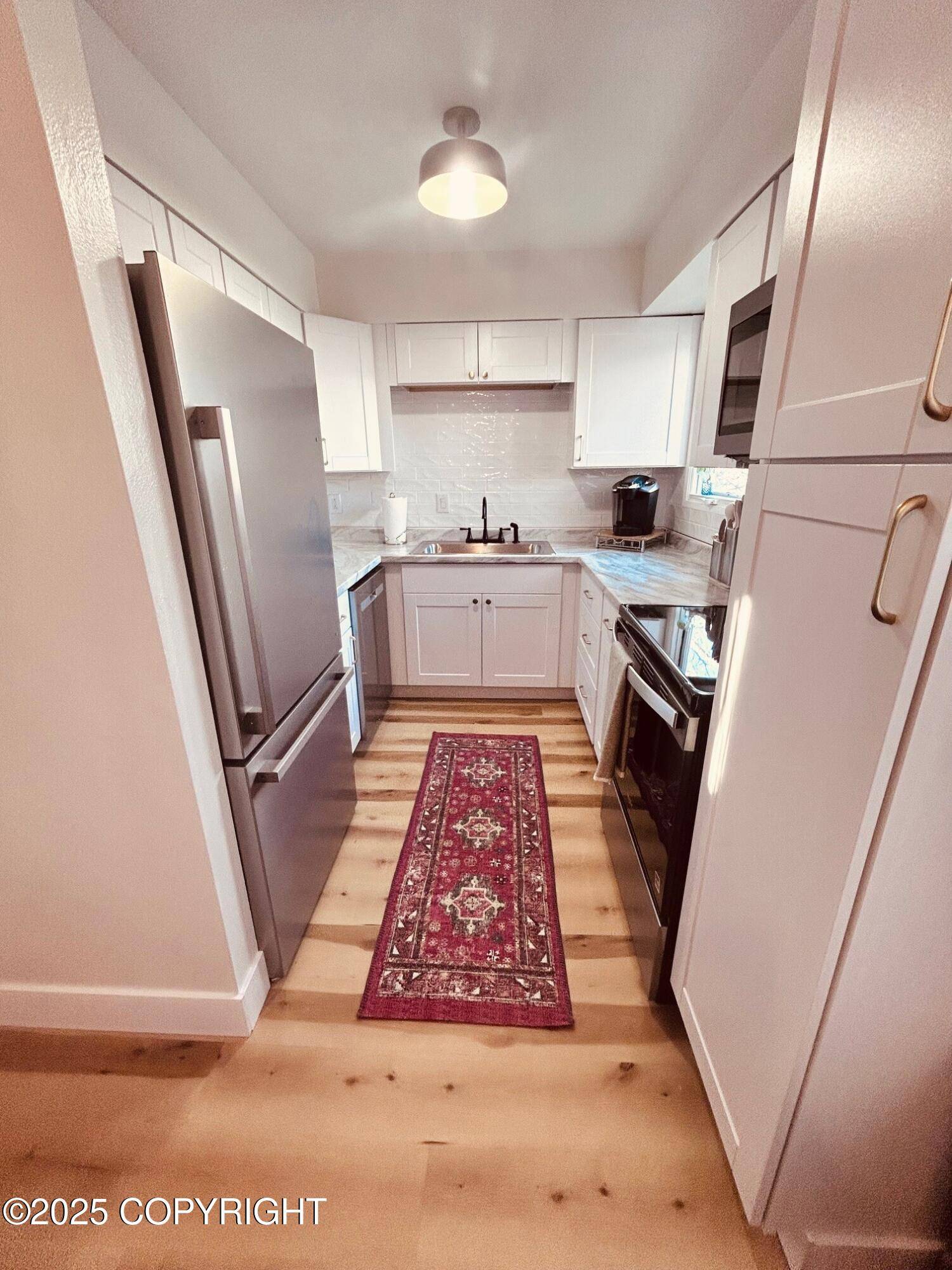 Anchorage, AK 99507,3228 Wolcott CIR #4