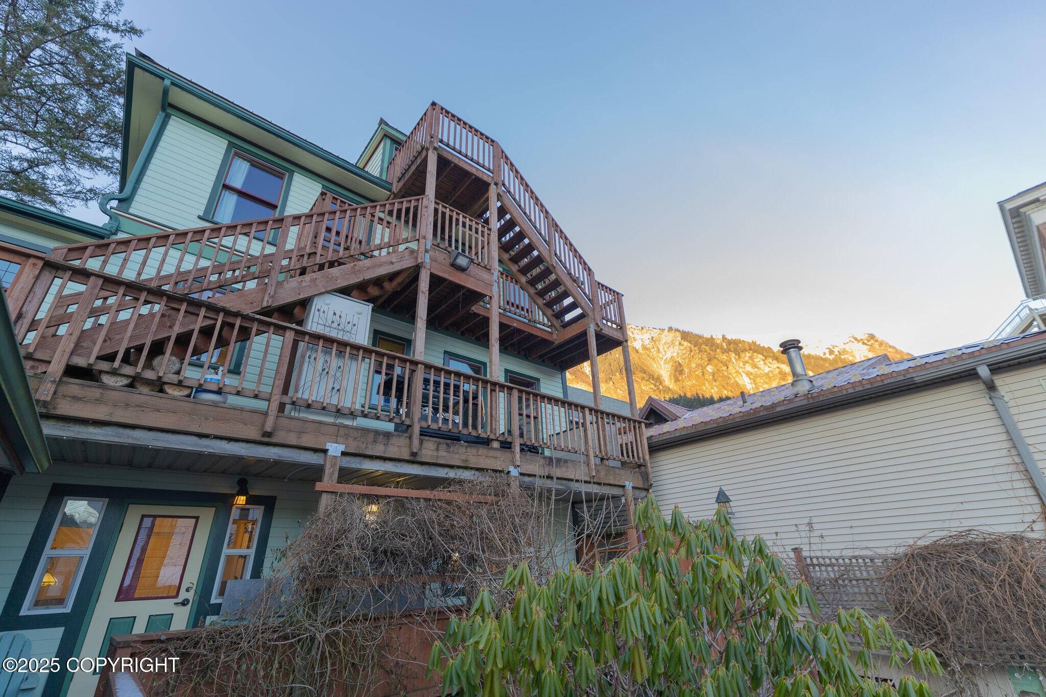 Juneau, AK 99801,113 W Fifth ST