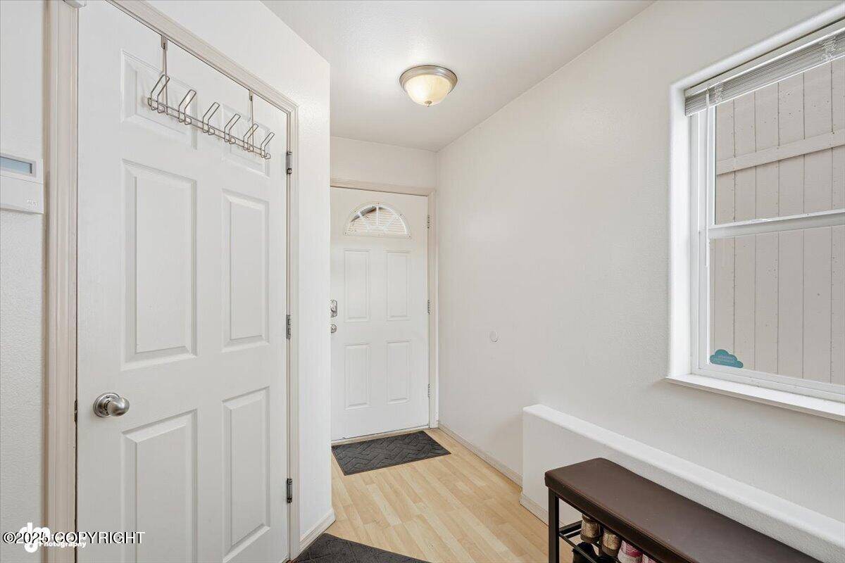 Anchorage, AK 99504,7618 Melody Commons CT #13