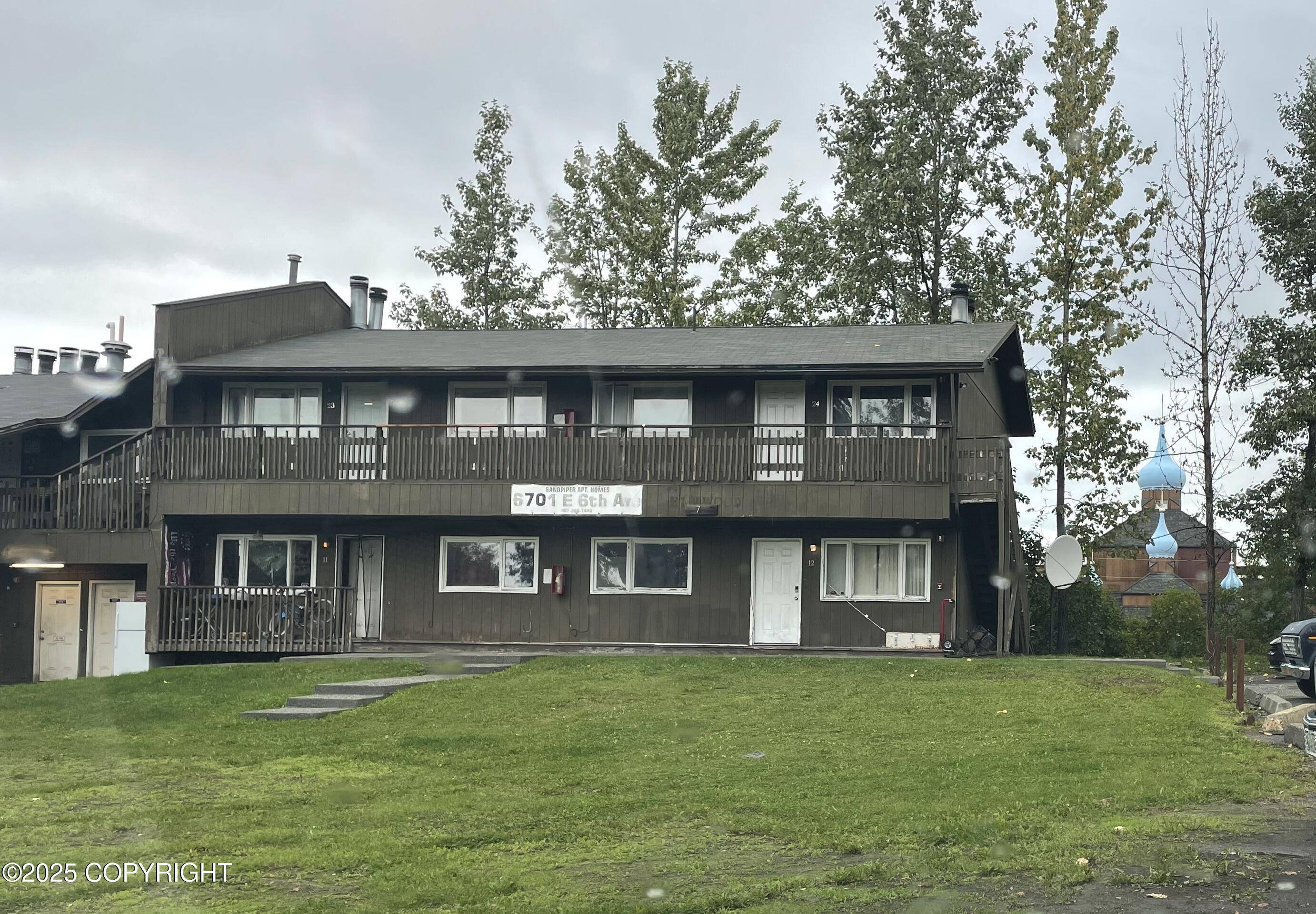 Anchorage, AK 99508,6701 E 6th AVE 21