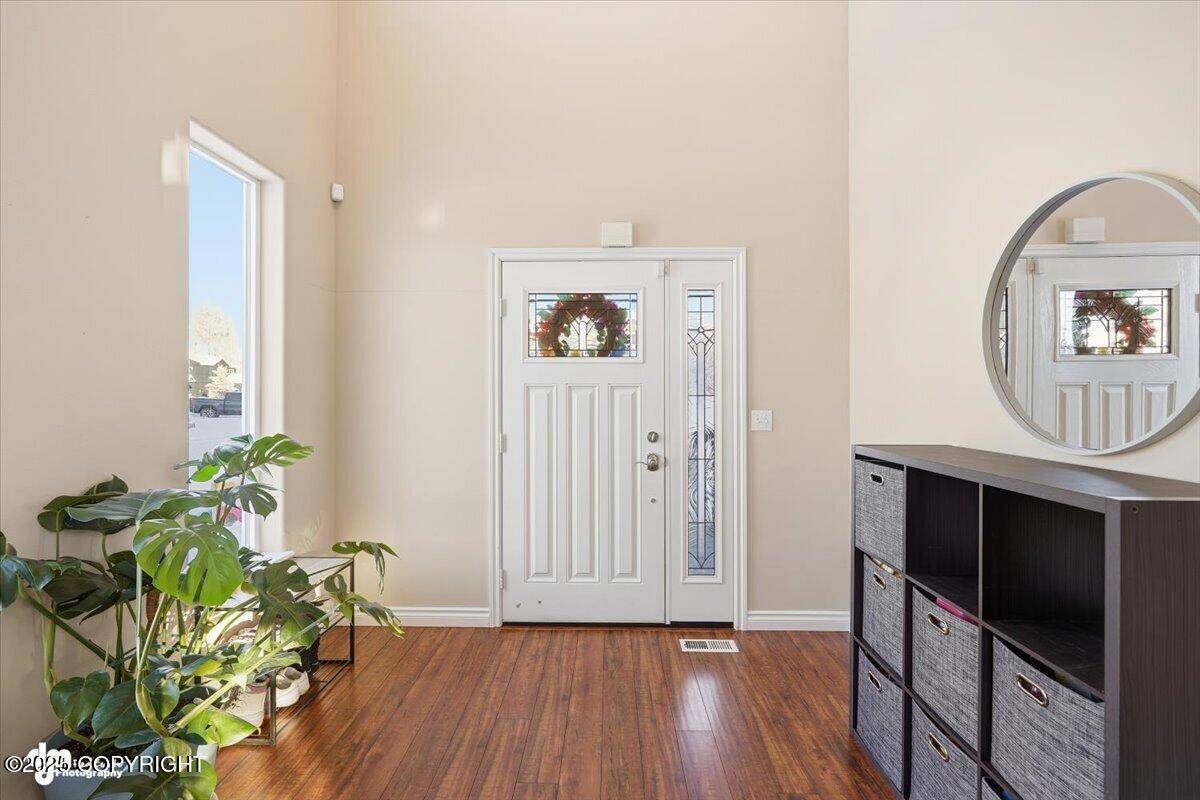 Eagle River, AK 99577,13096 Curry Ridge CIR