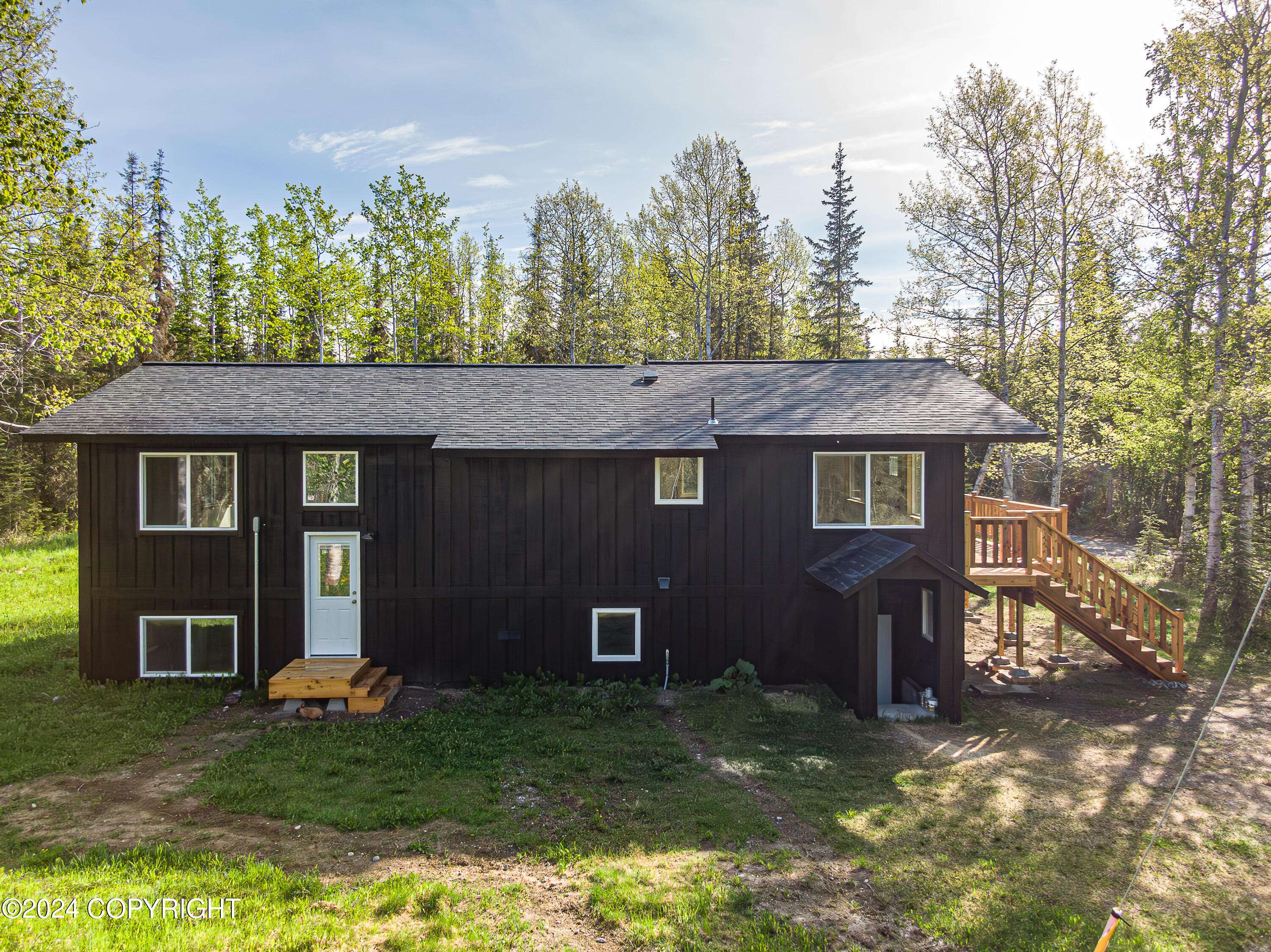 Soldotna, AK 99669,365 Endicott DR