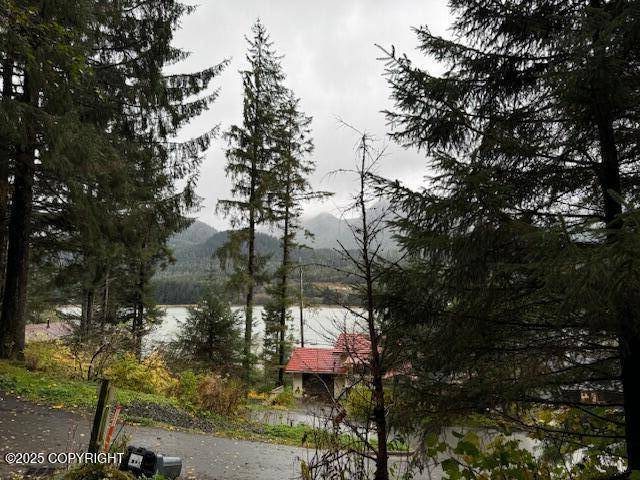 Juneau, AK 99801,1940 Sutherland DR