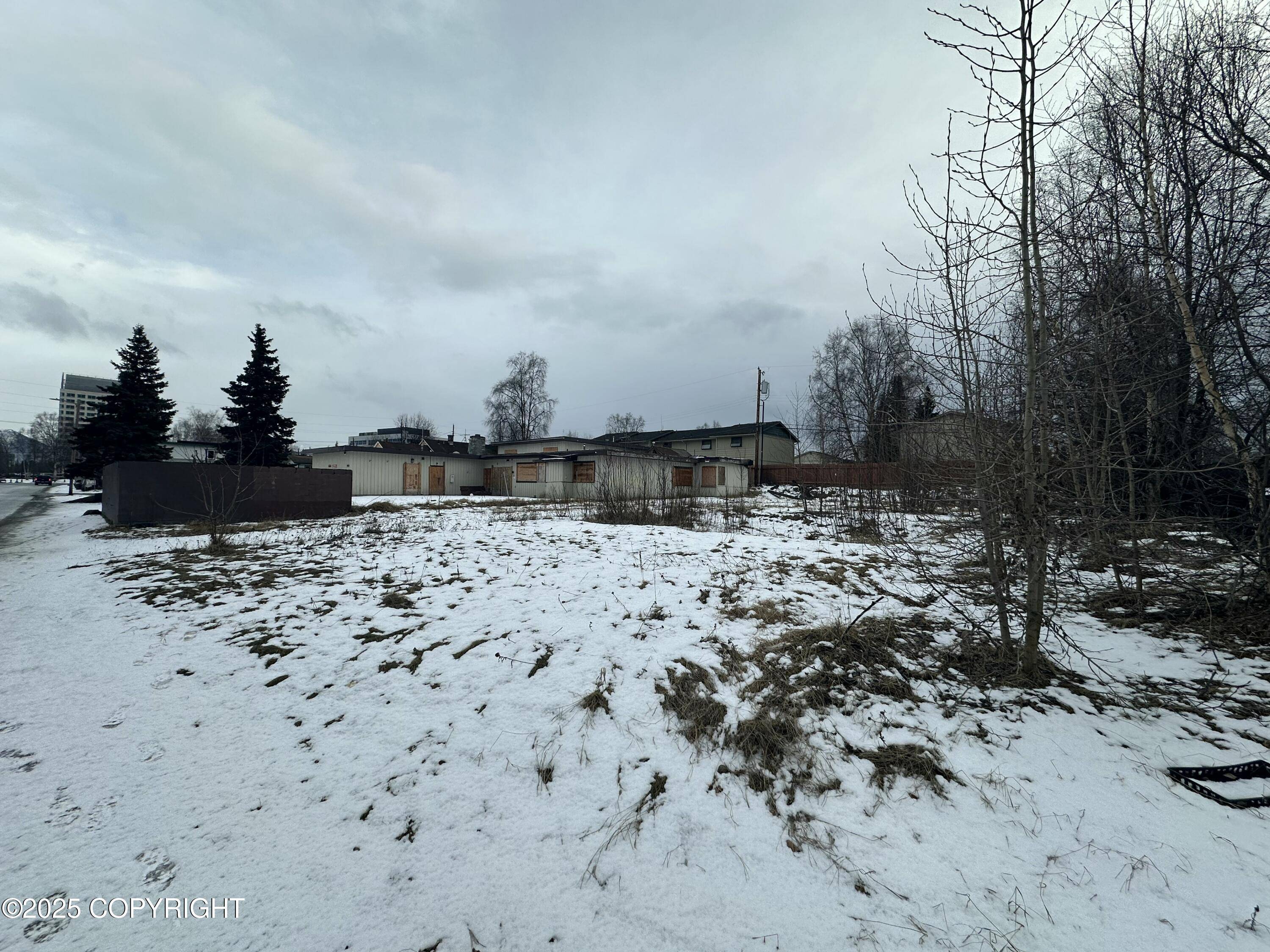Anchorage, AK 99503,904 Chugach WAY
