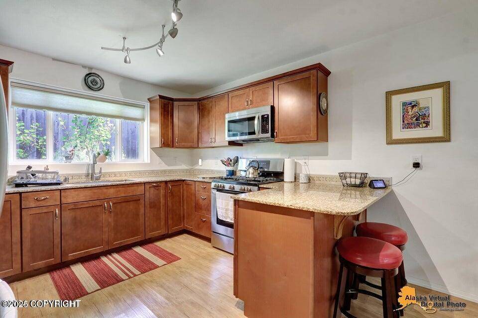Anchorage, AK 99517,2034 Belair DR #B