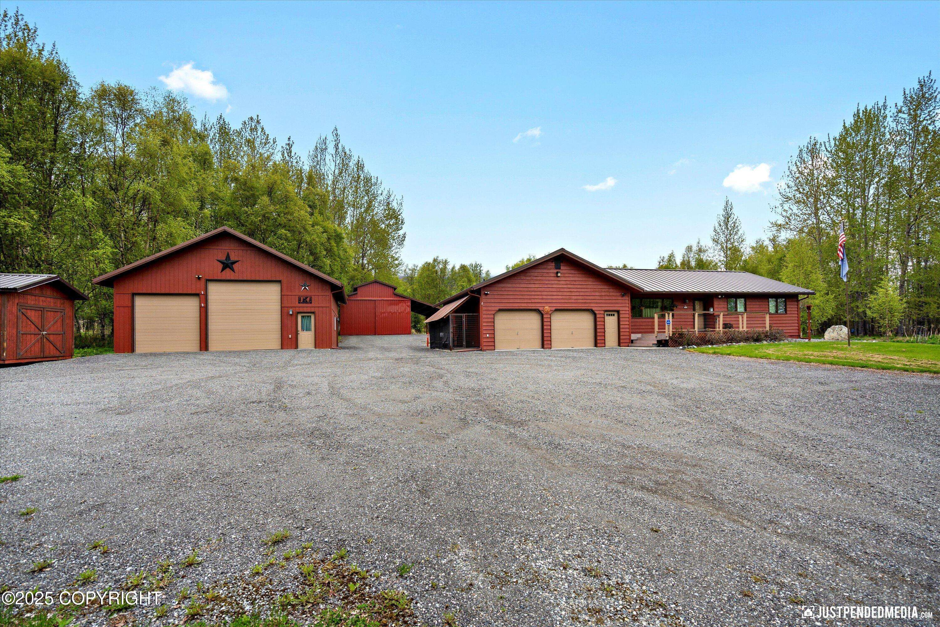 Palmer, AK 99645,5853 E Edgerton Parks RD