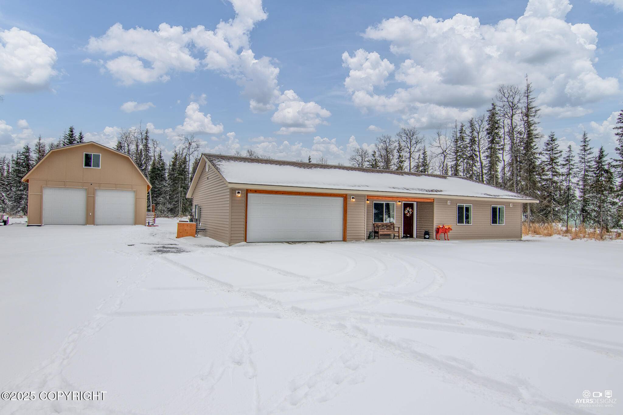 Soldotna, AK 99669,48067 Autumn CT