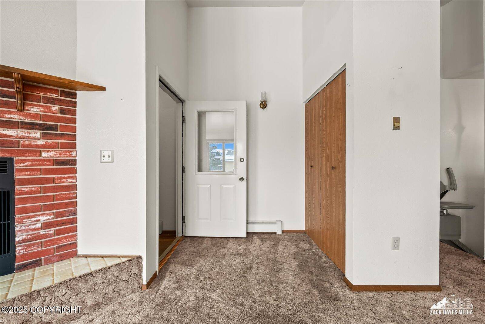 Anchorage, AK 99501,124 E Cook AVE
