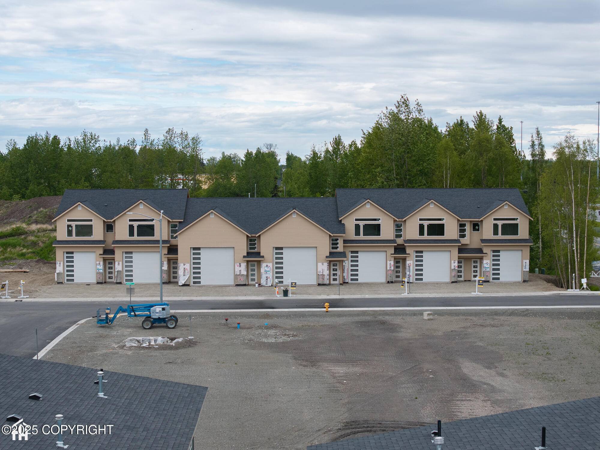 Anchorage, AK 99504,110 Venture PL #20