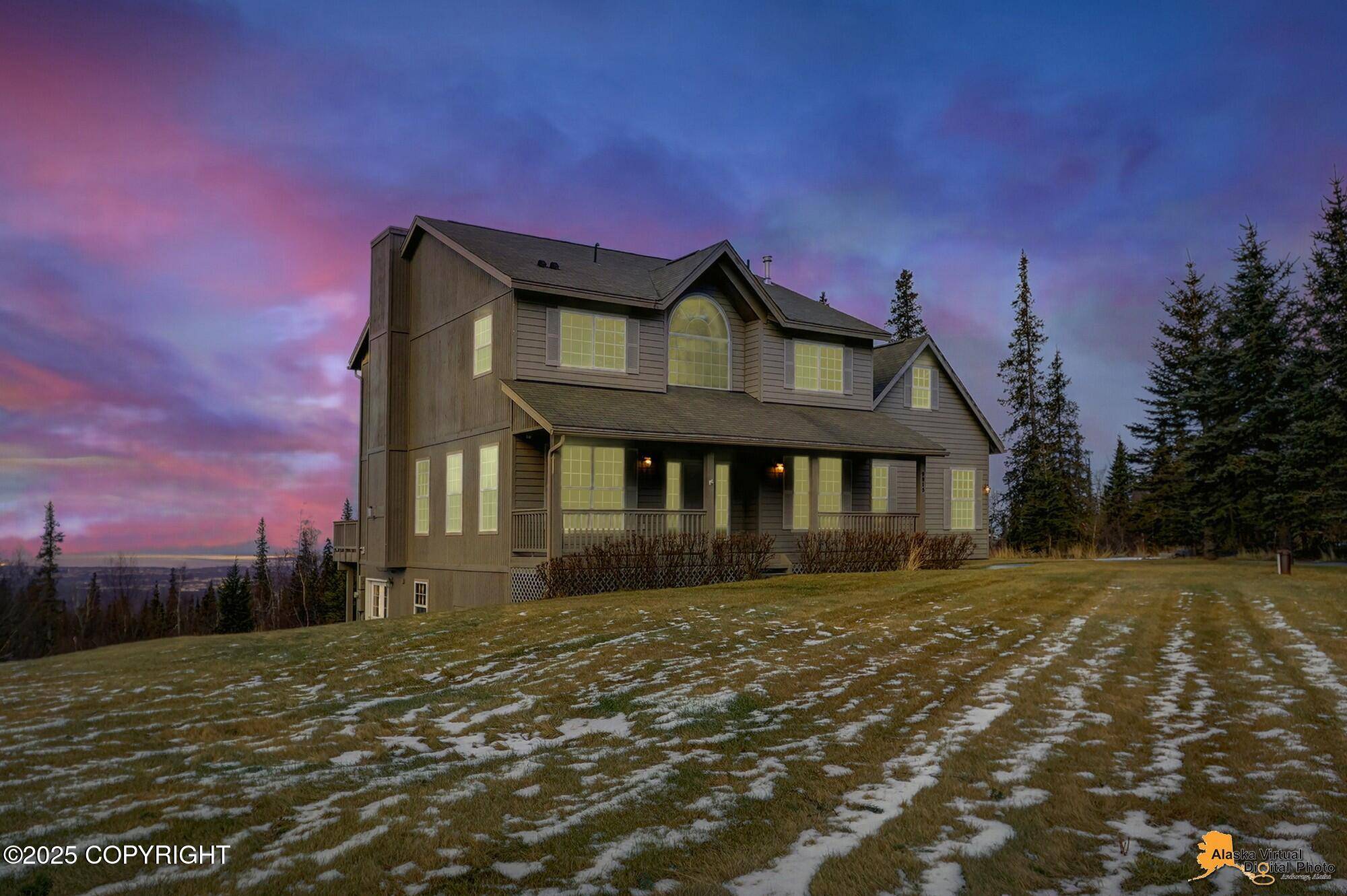 Anchorage, AK 99507,9915 Middlerock RD