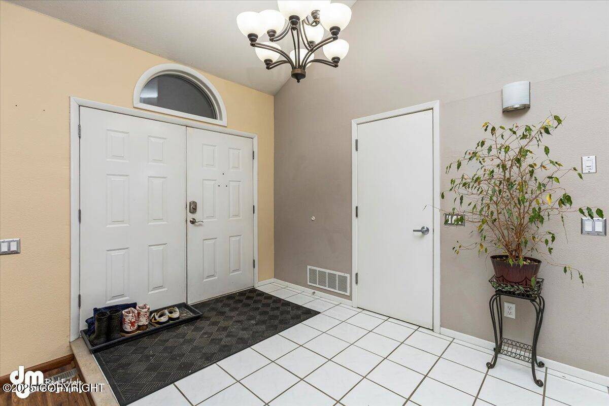 Anchorage, AK 99504,7140 E Chester Heights CIR