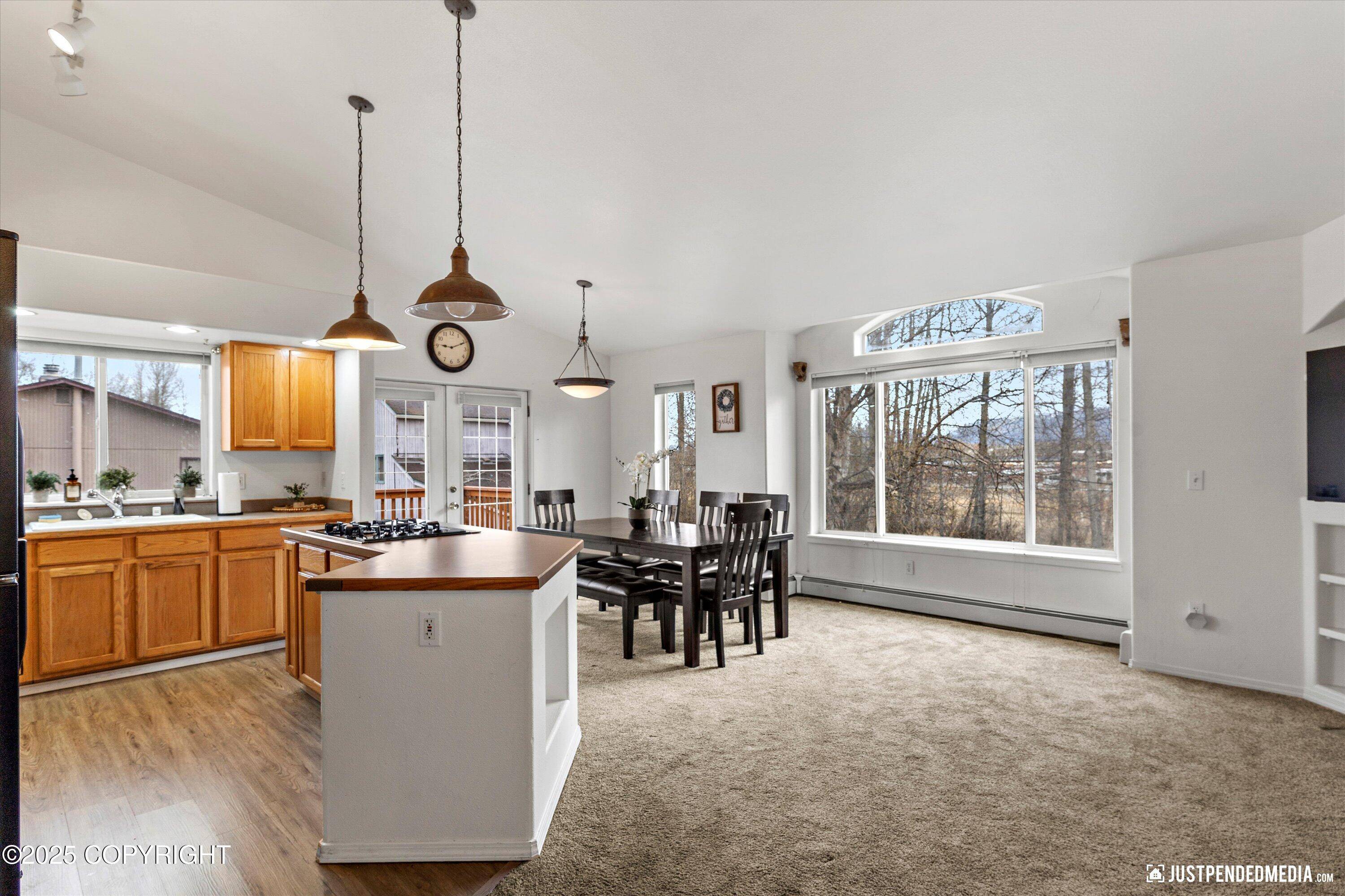 Anchorage, AK 99507,4651 Grumman ST