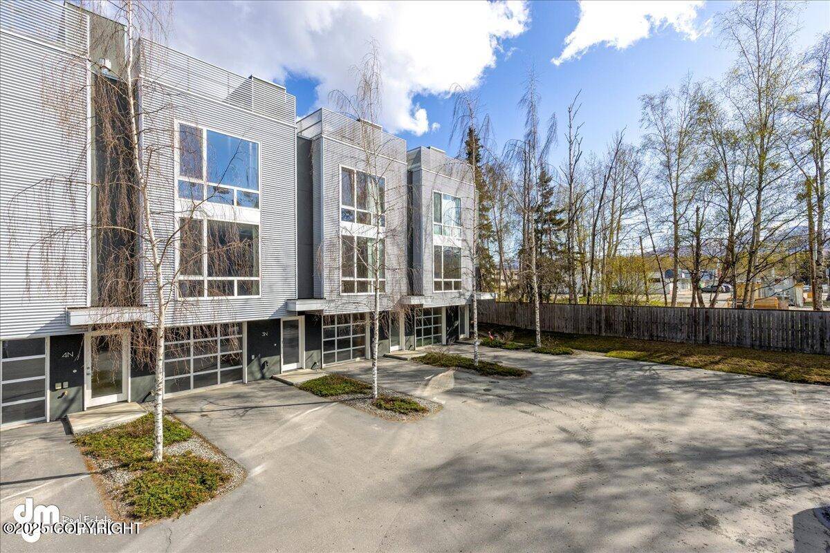 Anchorage, AK 99508,5201 E Northern Lights BLVD #3N