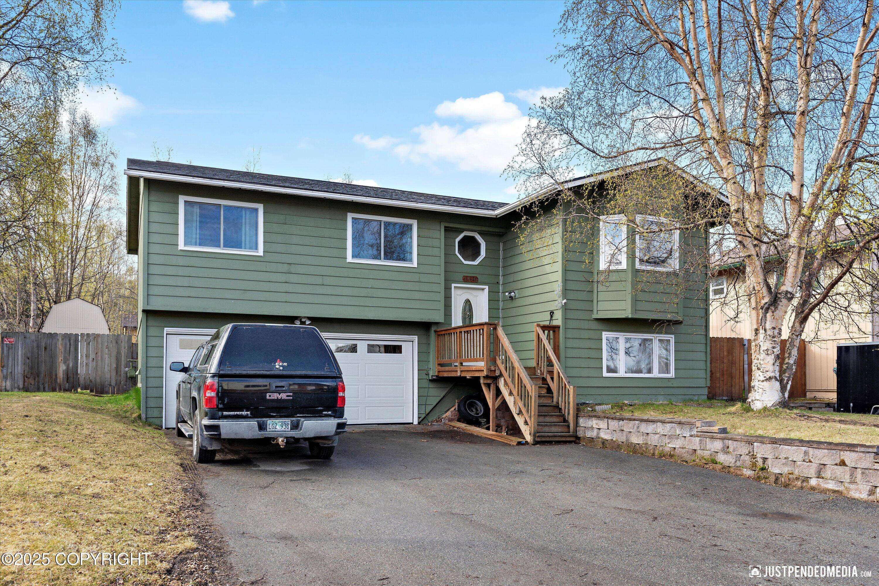 Anchorage, AK 99507,3810 Midvale CIR